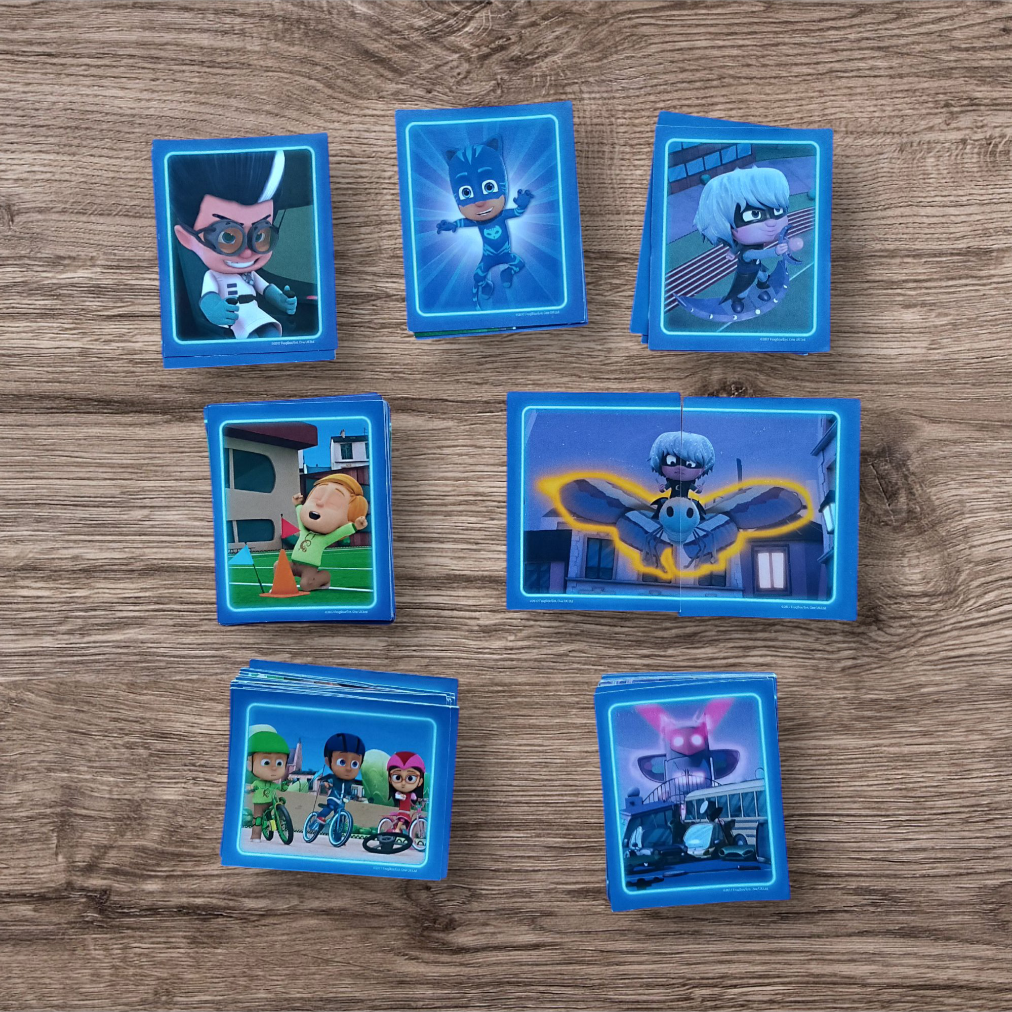 Lote 66 figuritas sin repetir Pj Masks