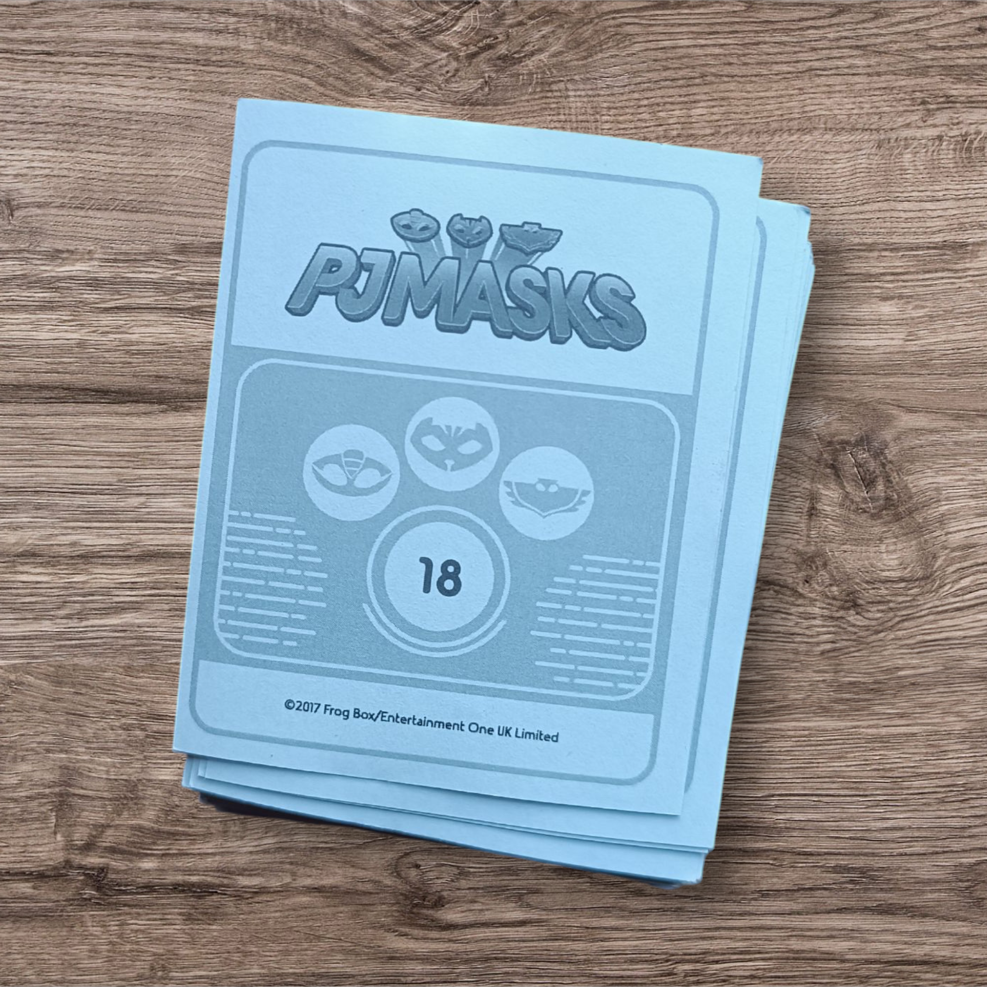 Lote 66 figuritas sin repetir Pj Masks