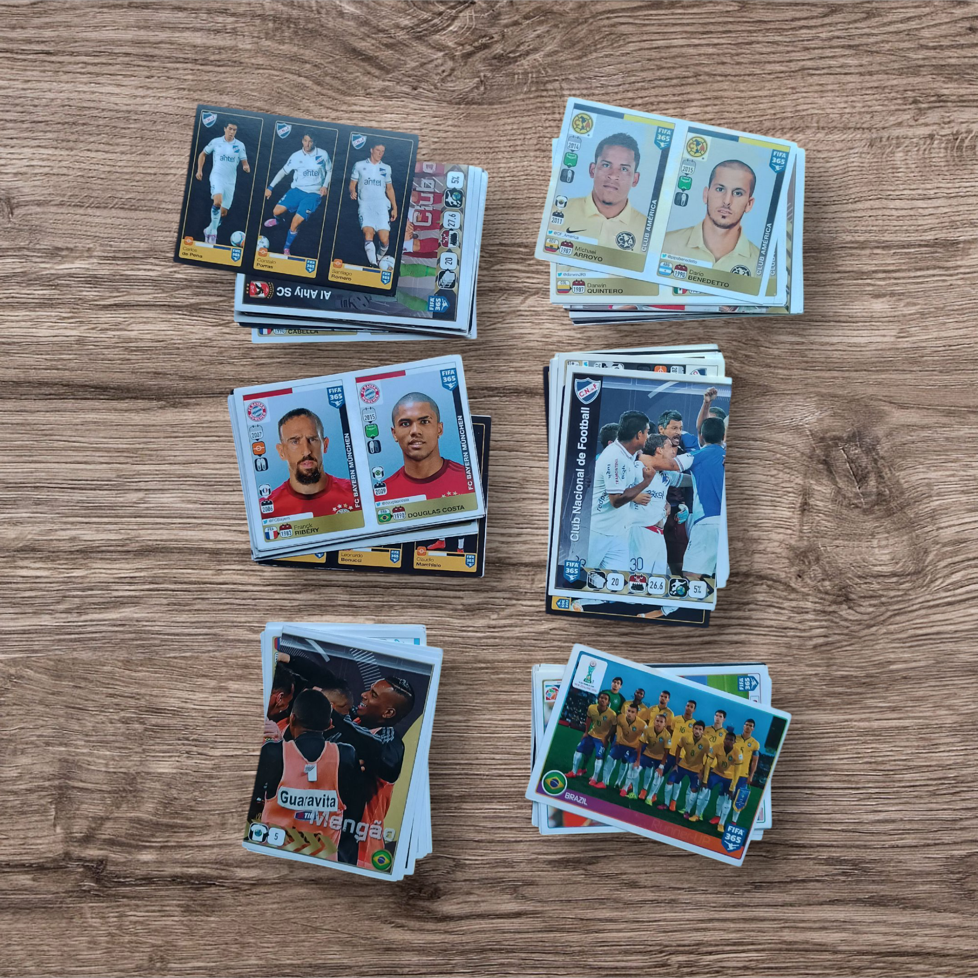 Lote 174 figuritas sin repetir FIFA 365