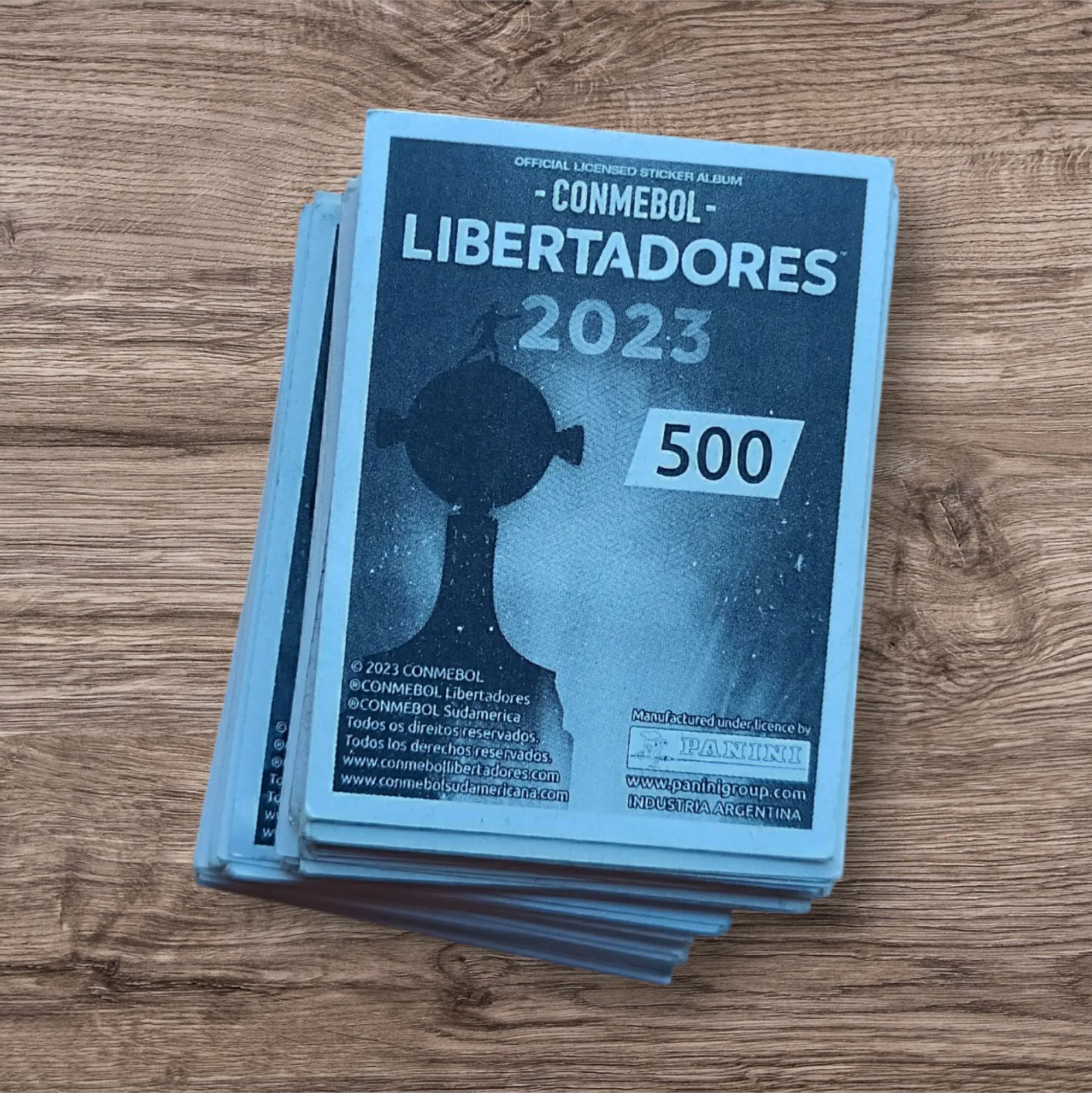 Lote 64 figuritas Copa Libertadores 2023