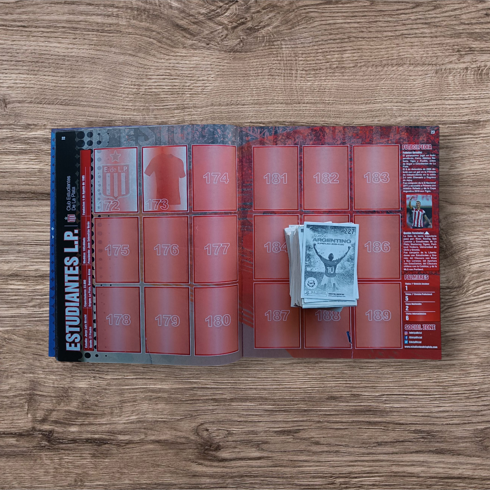 Álbum + 368 figuritas sin repetir SuperLiga Fútbol Argentino 2019-2020