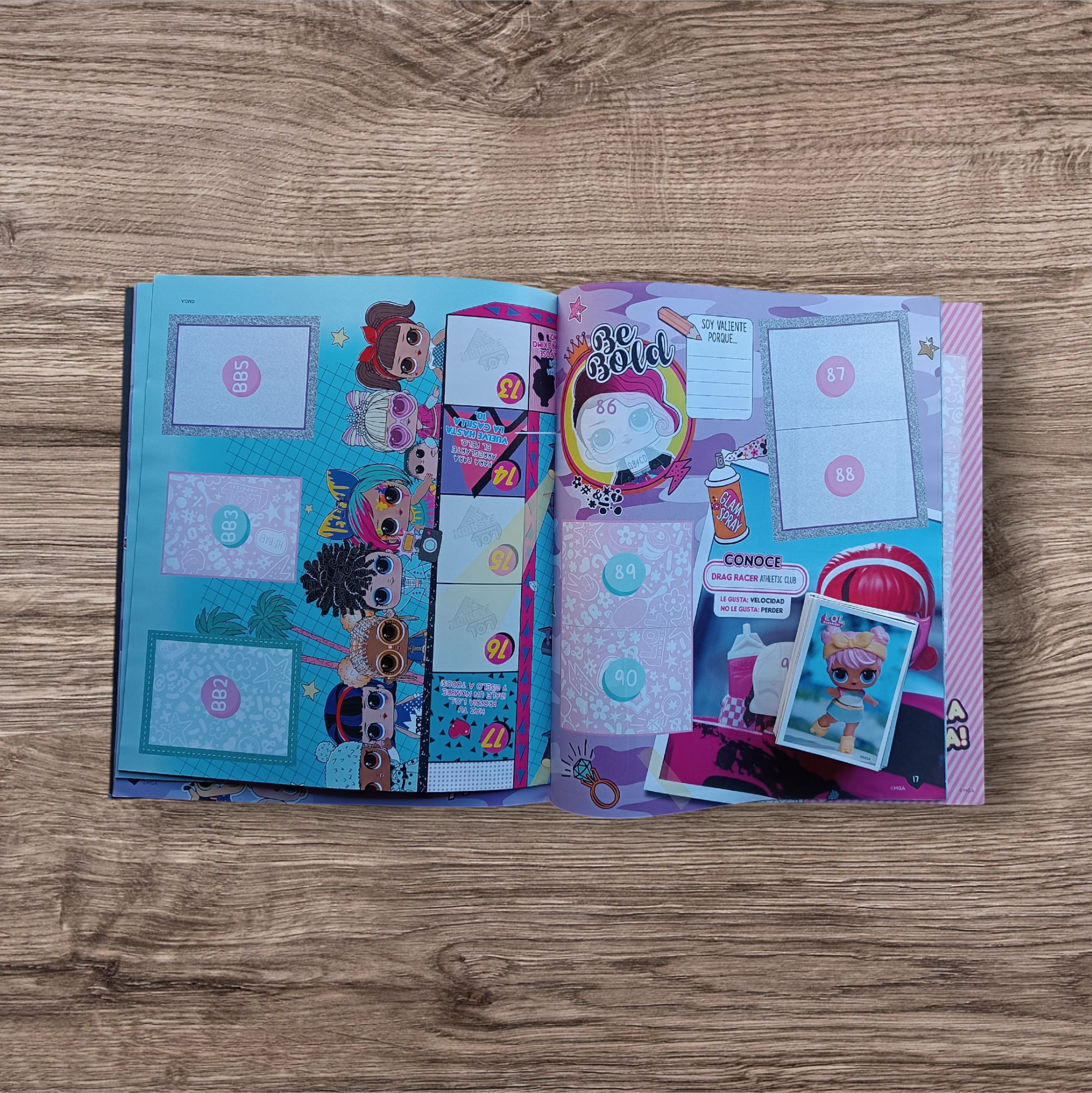 Álbum + 115 figuritas sin repetir de Lol Fashion Fun