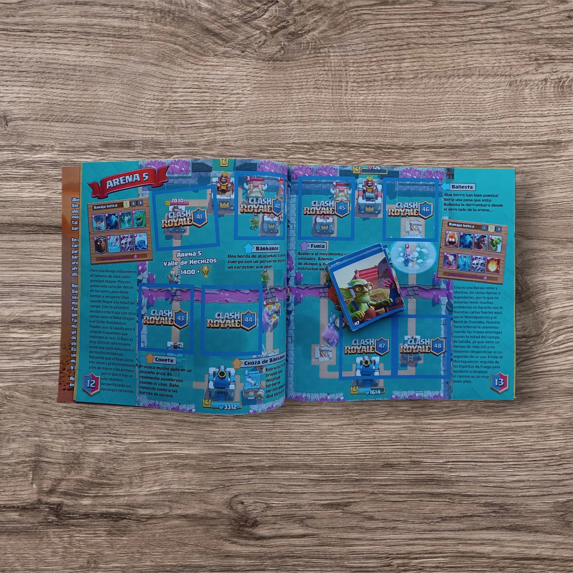 Álbum + 36 figuritas sin repetir Clash Royale