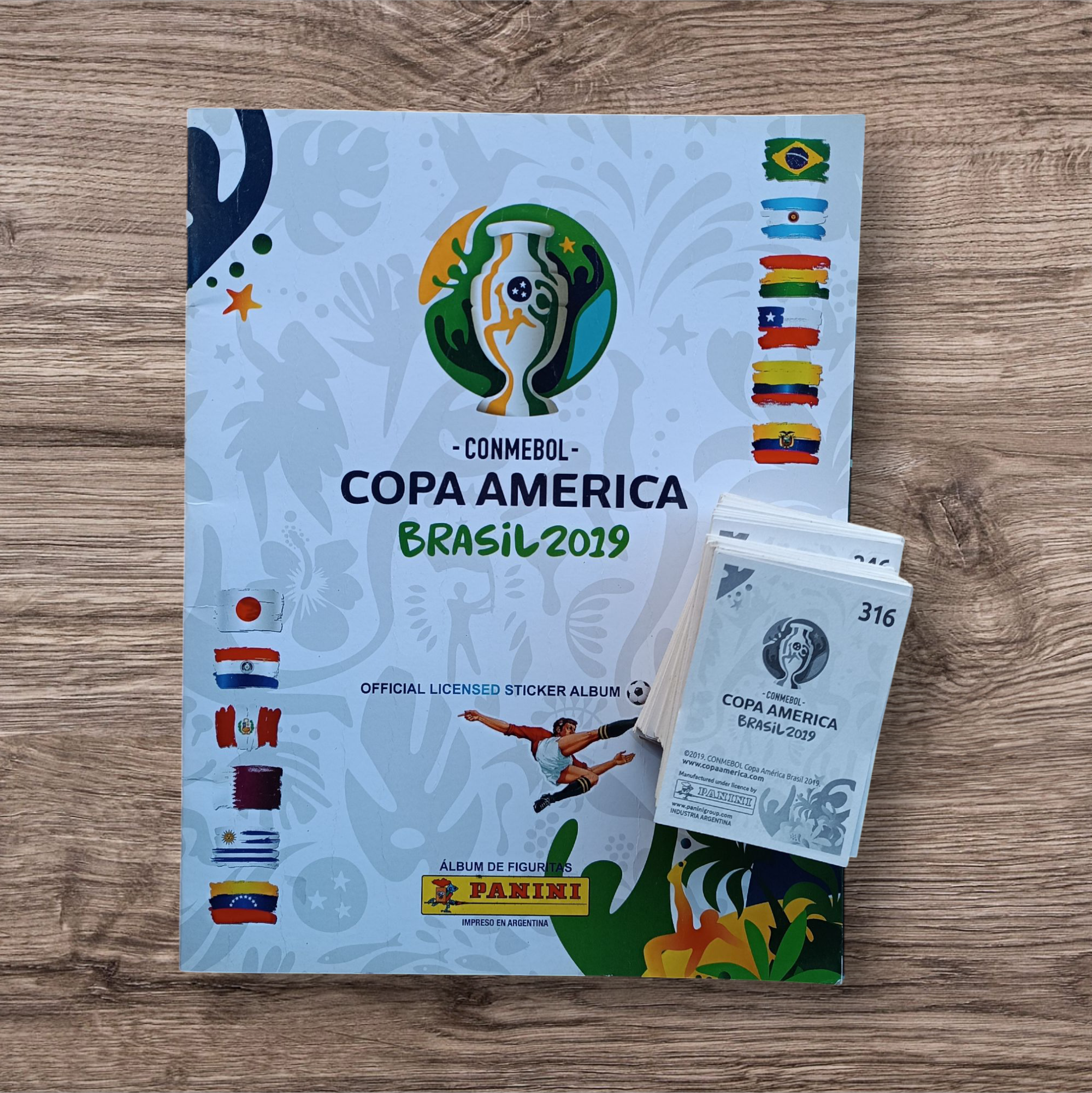 Álbum + 298 figuritas sin repetir Copa América Brasil 2019
