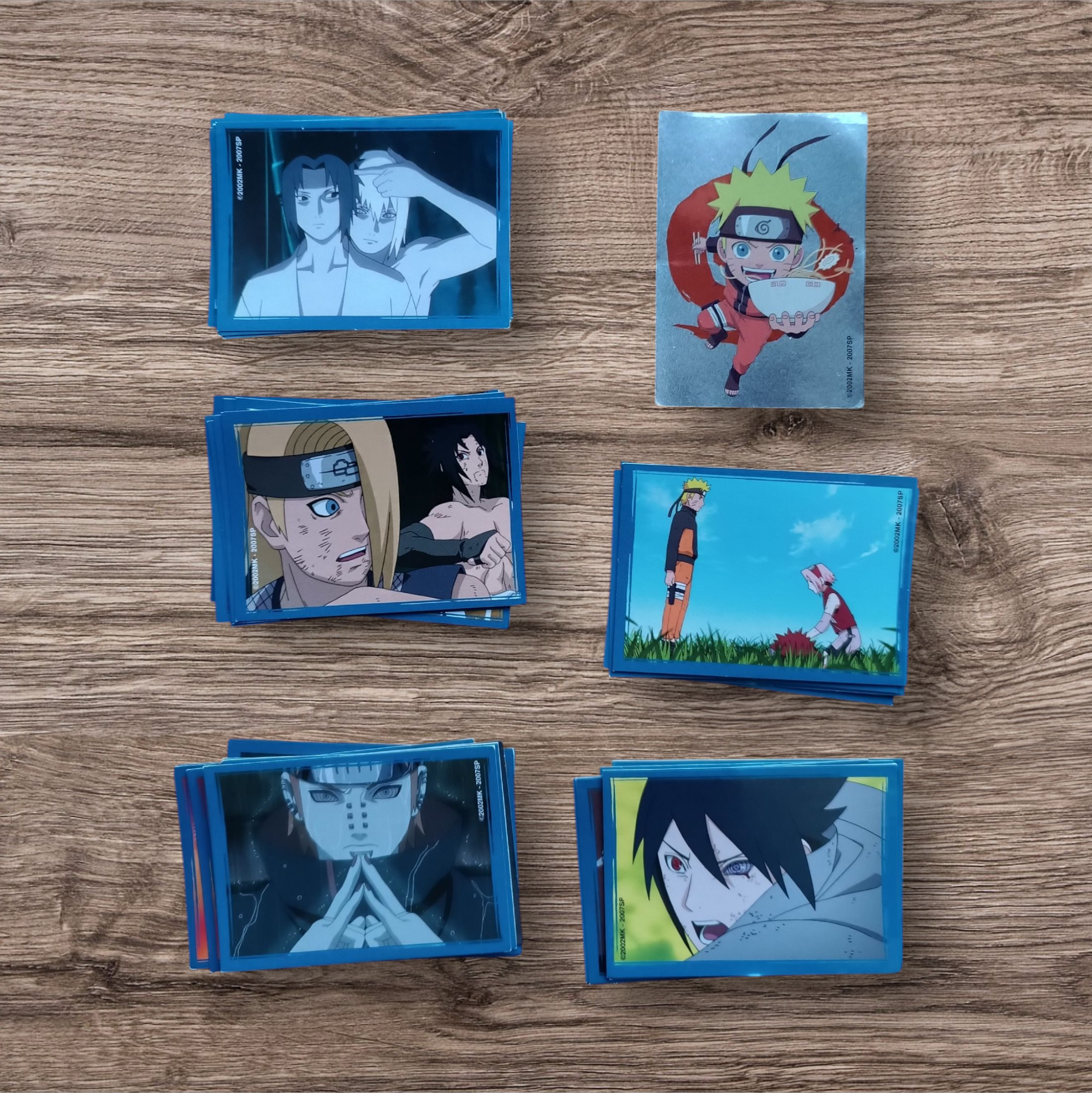 Lote 38 figuritas sin repetir Naruto Shippuden, de Panini