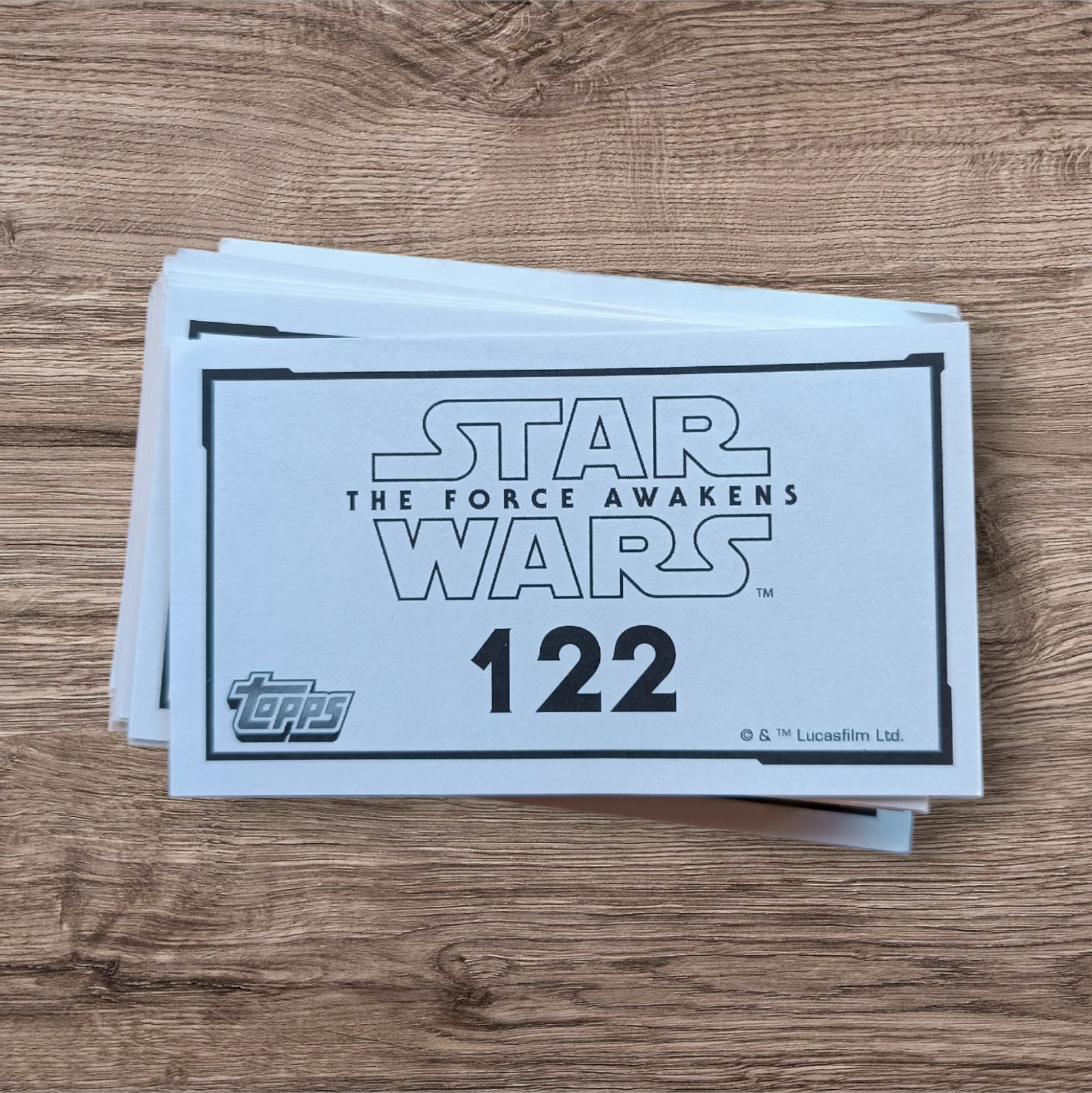 Lote 59 figuritas sin repetir Star War The Force Awakens