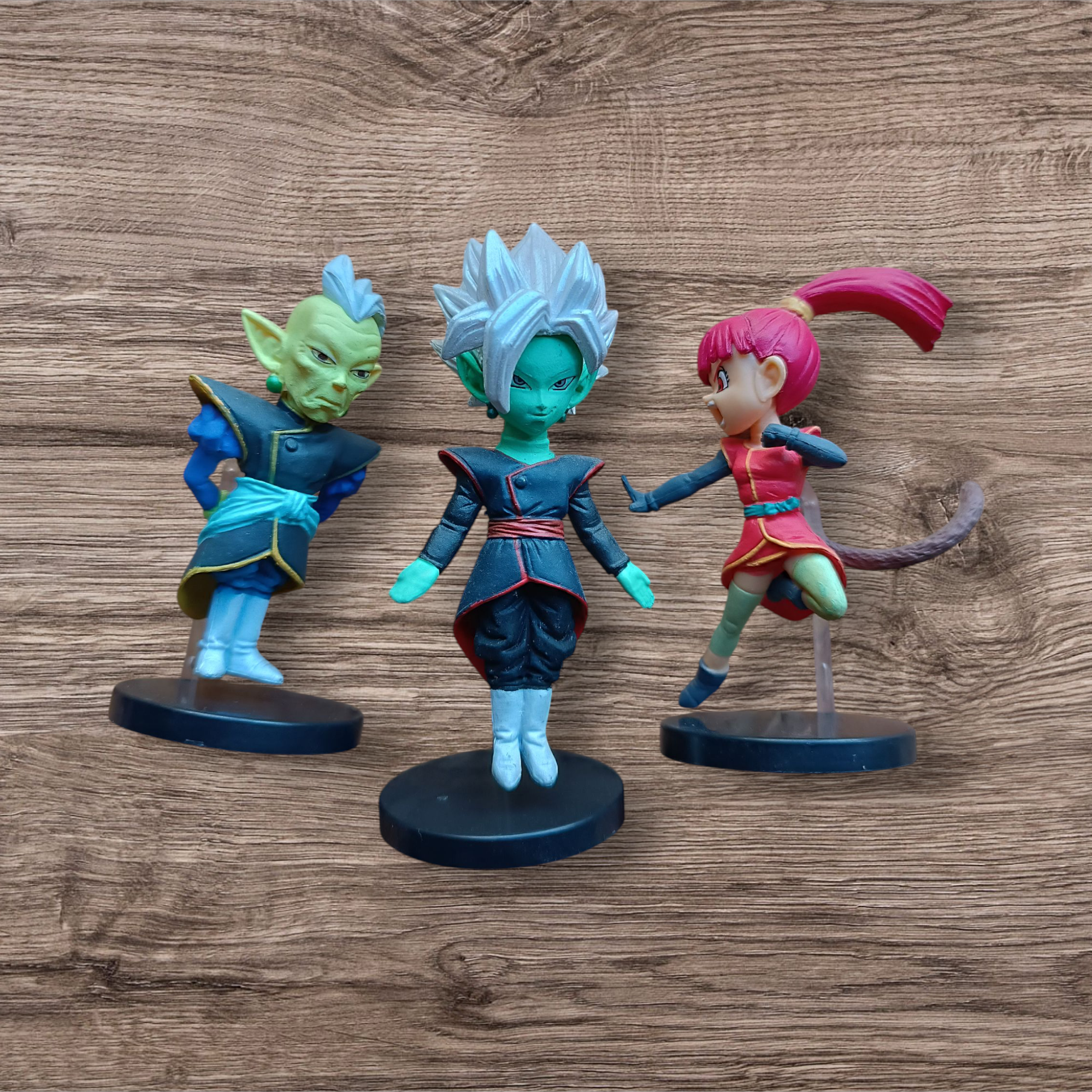 Figuras con base Dragon Ball