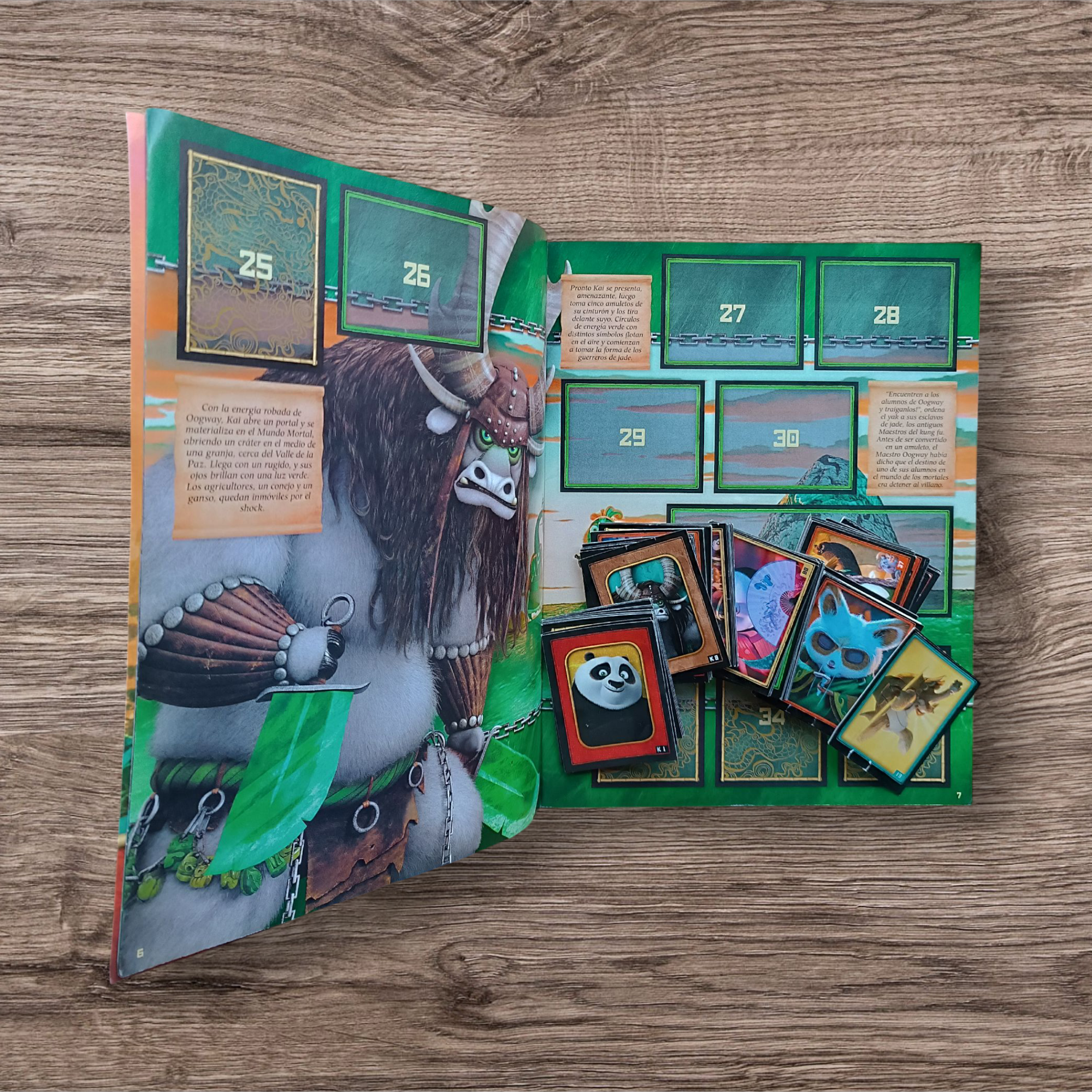 Álbum + 150 figuritas sin repetir Kung Fu Panda 3