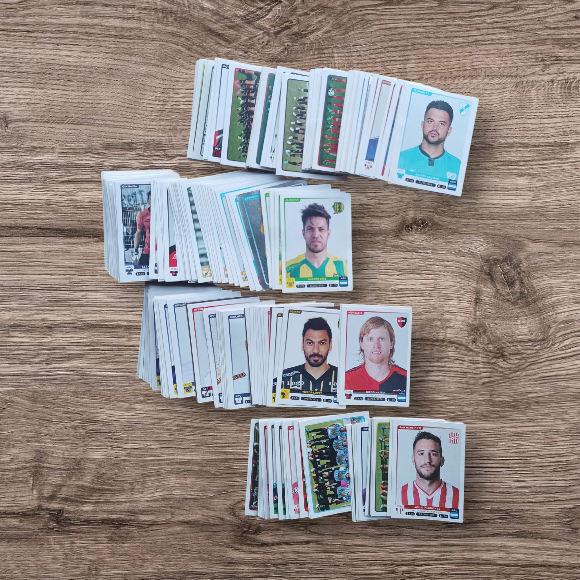 Lote 222 figuritas sin repetir Fútbol Argentino 2016