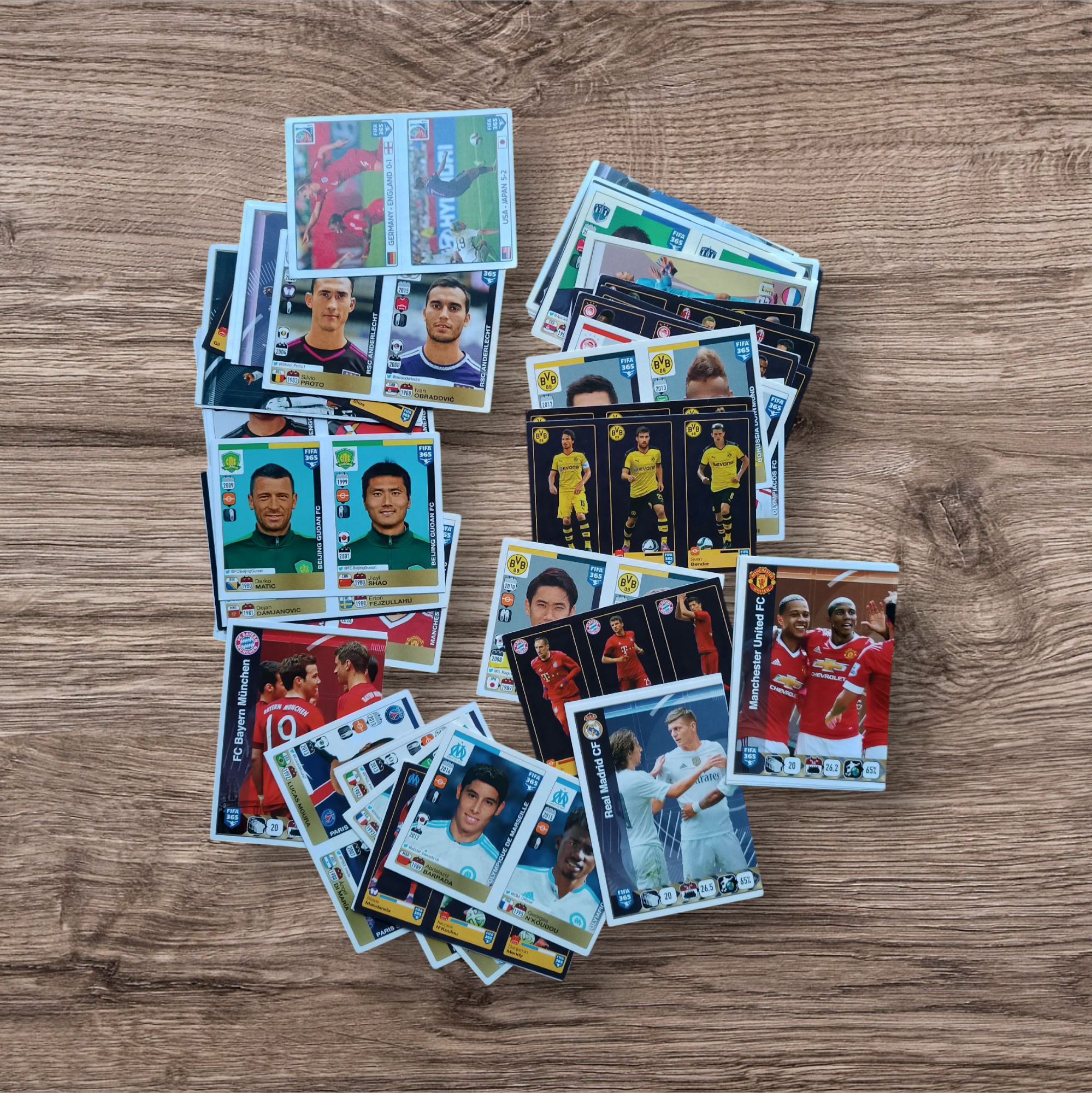 Lote 67 figuritas sin repetir FIFA 365