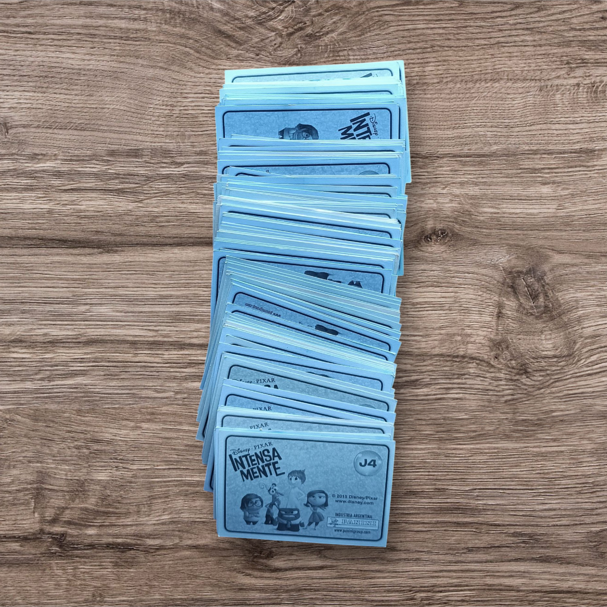 Lote 150 figuritas sin repetir Intensamente