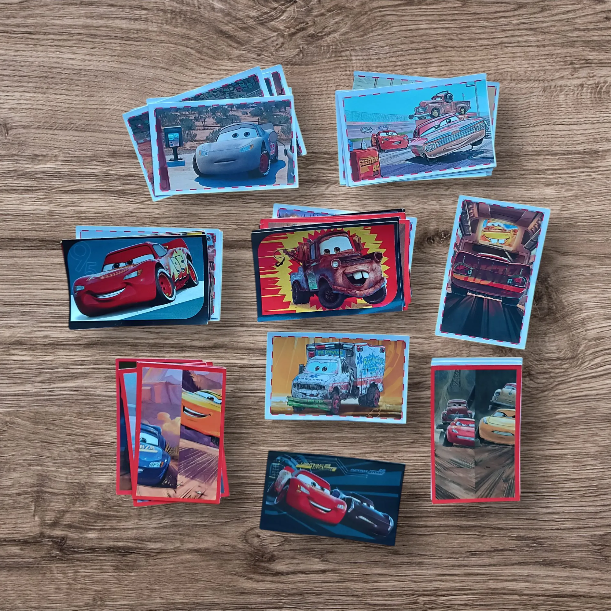 Lote 44 figuritas sin repetir Cars 3