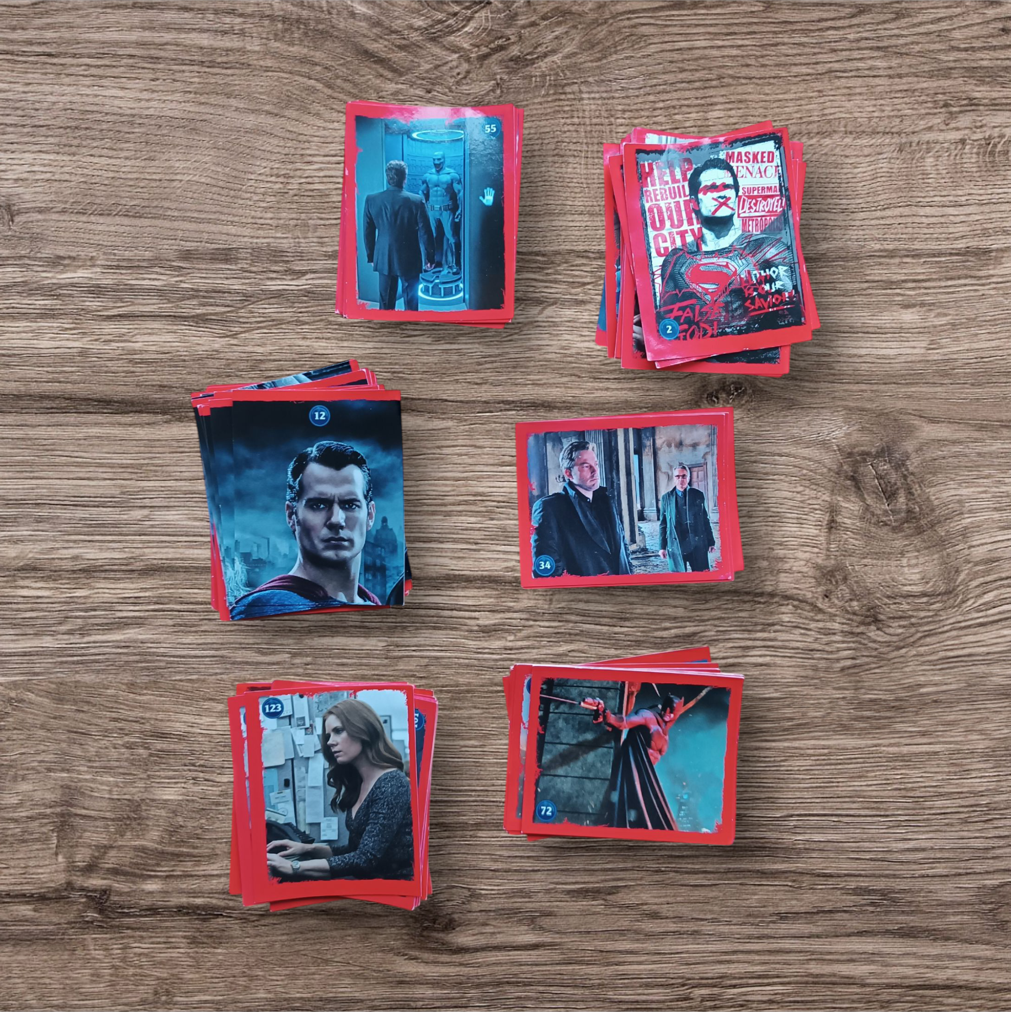 Lote 88 figuritas Batman vs Superman