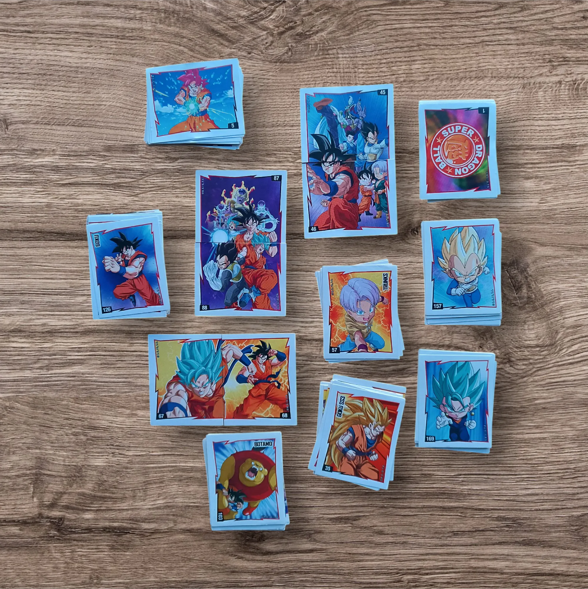 Lote 153 figuritas sin repetir Dragon Ball