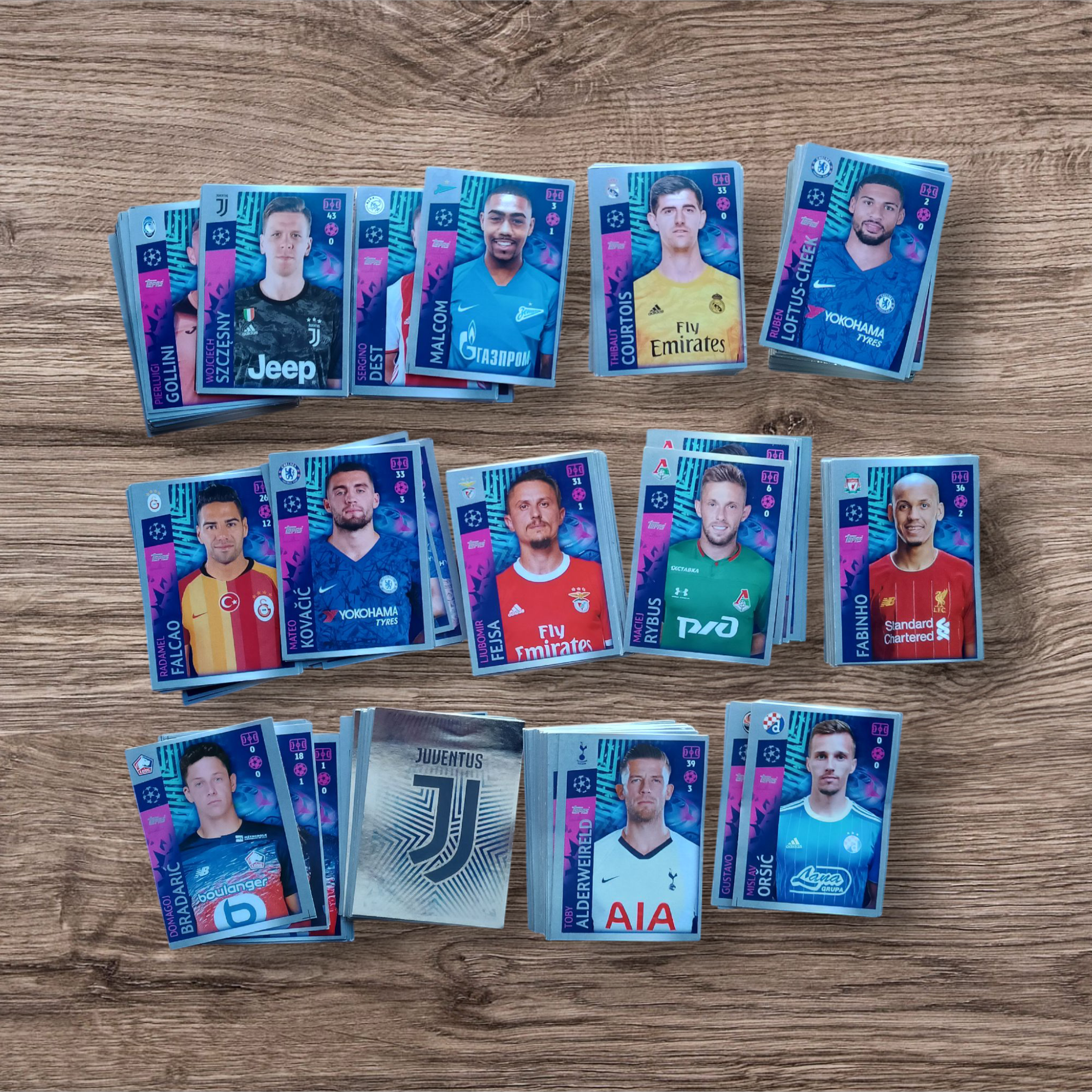 Importante lote 339 figuritas Champions League 2019/20