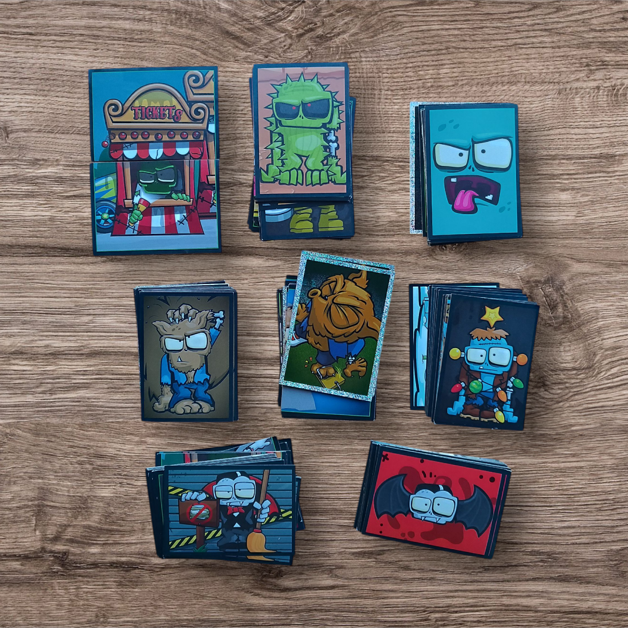 Lote 233 figuritas Ultra Zombies