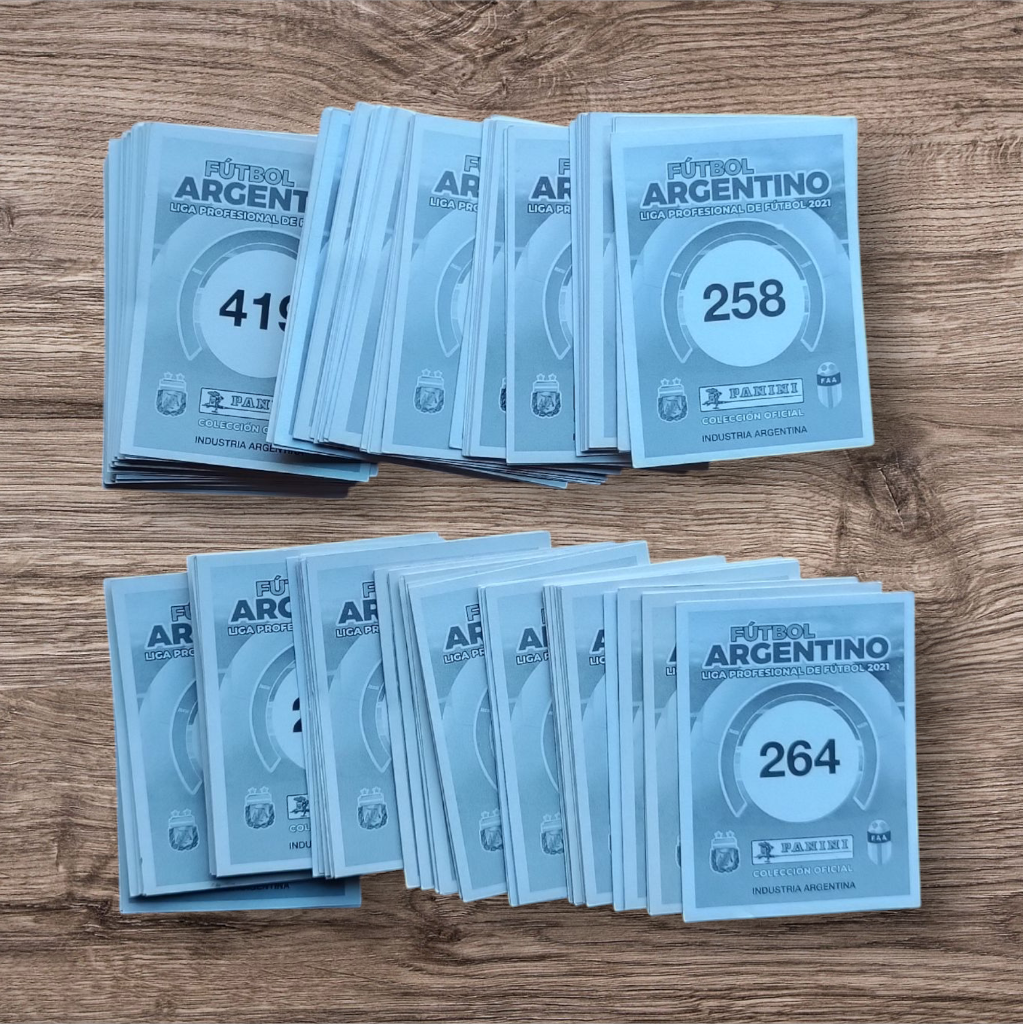 Lote 148 figuritas sin repetir Fútbol Argentino 2021