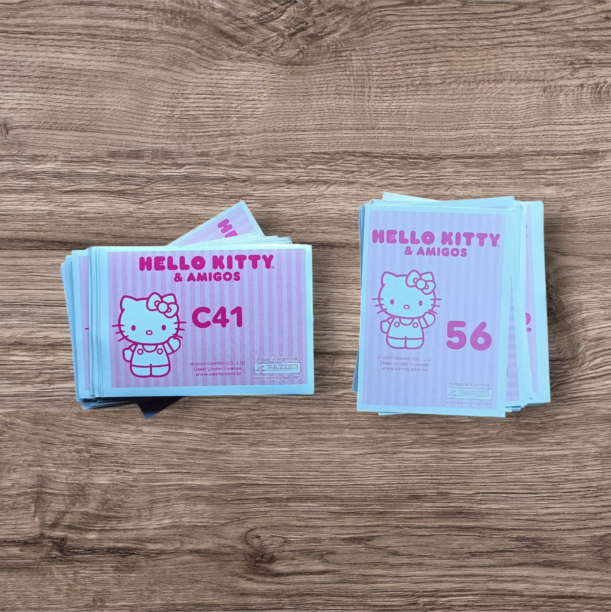 Lote 127 figuritas Hello Kitty