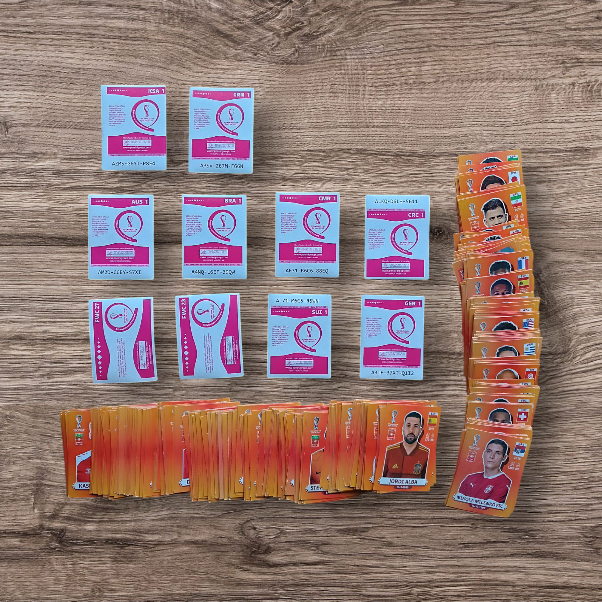 Impresionante lote 491 figuritas sin repetir Mundial Qatar 2022