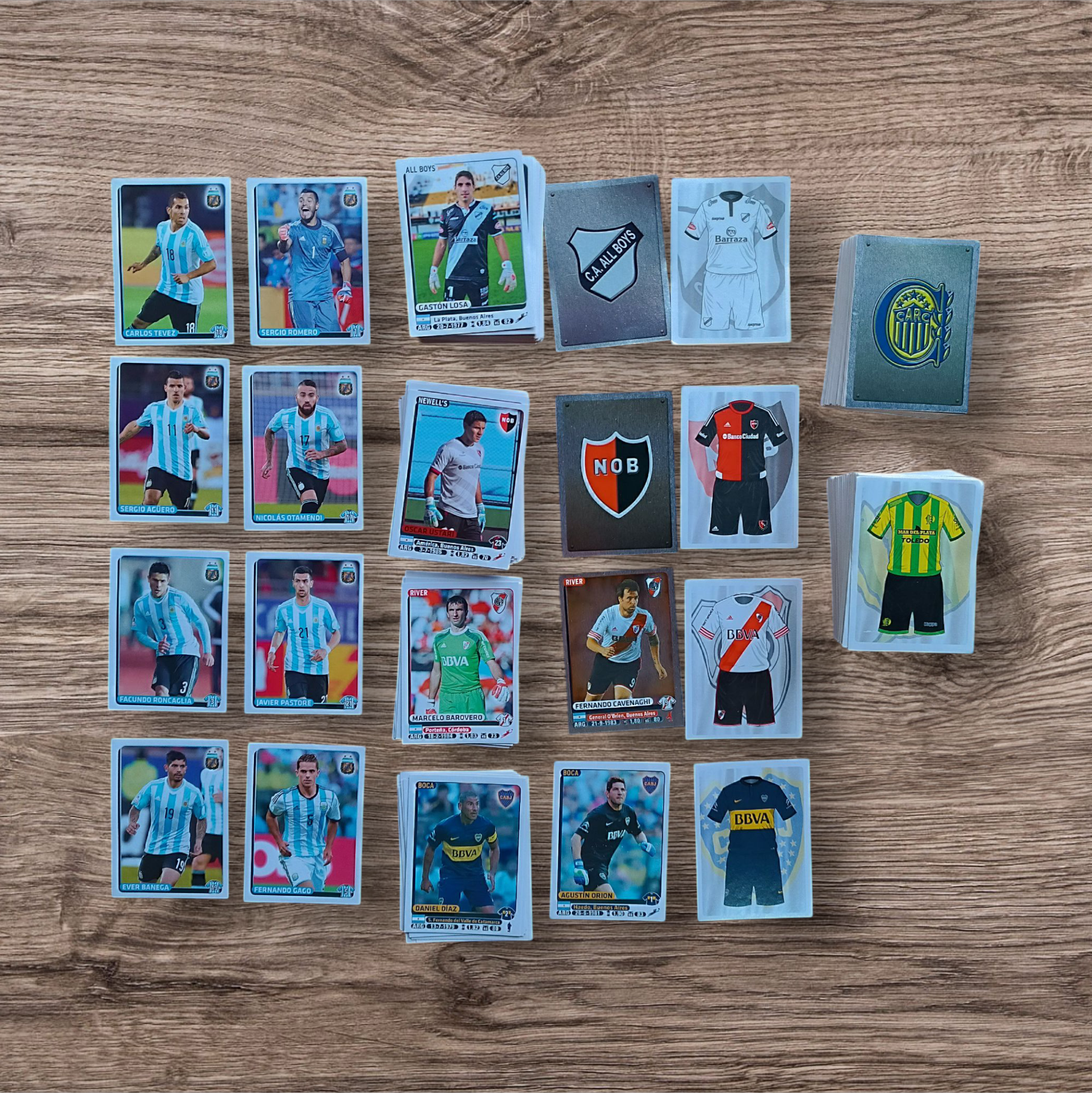 Sensacional lote 443 figuritas sin repetir Fútbol Argentino 2015