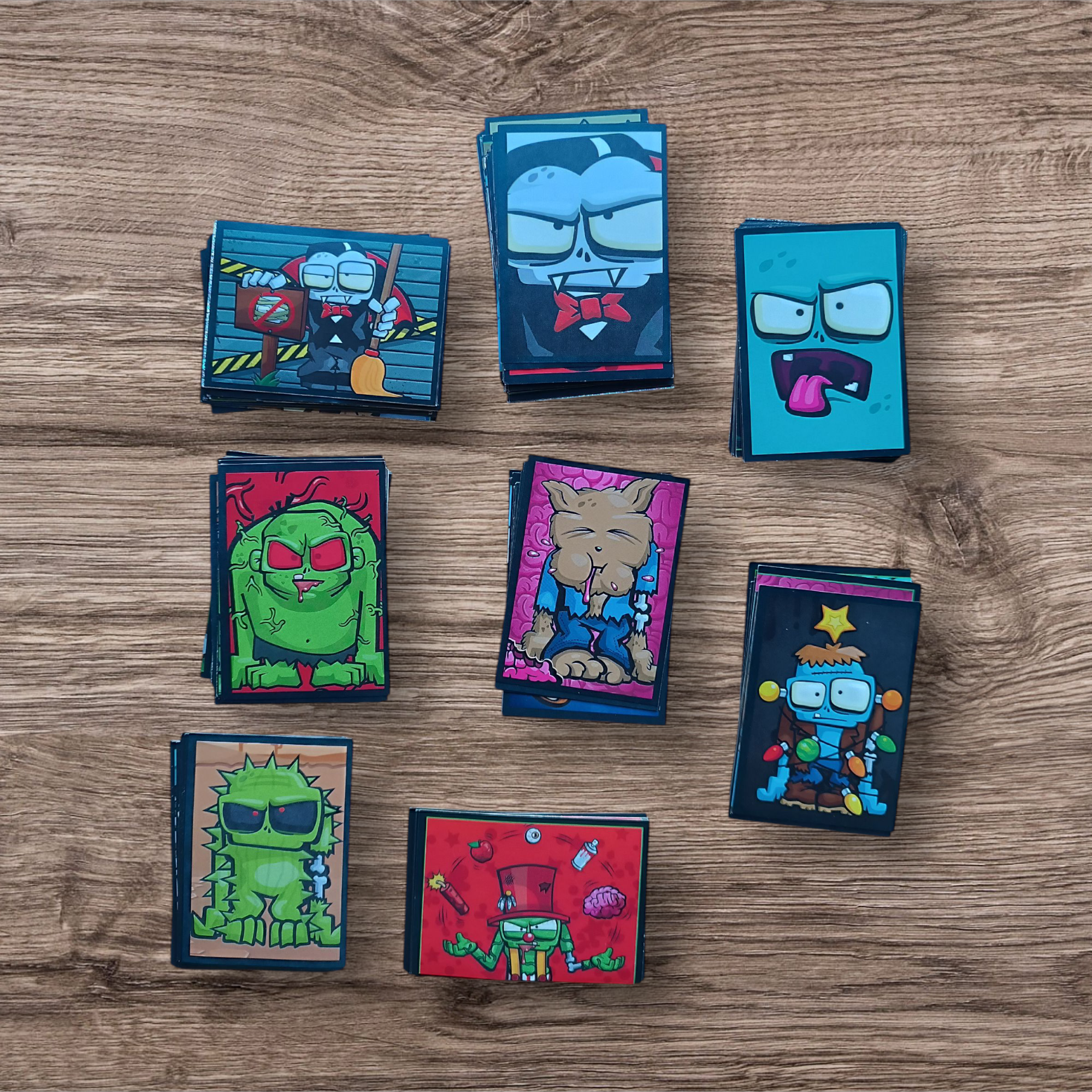 Lote 160 figuritas sin repetir Ultra Zombies