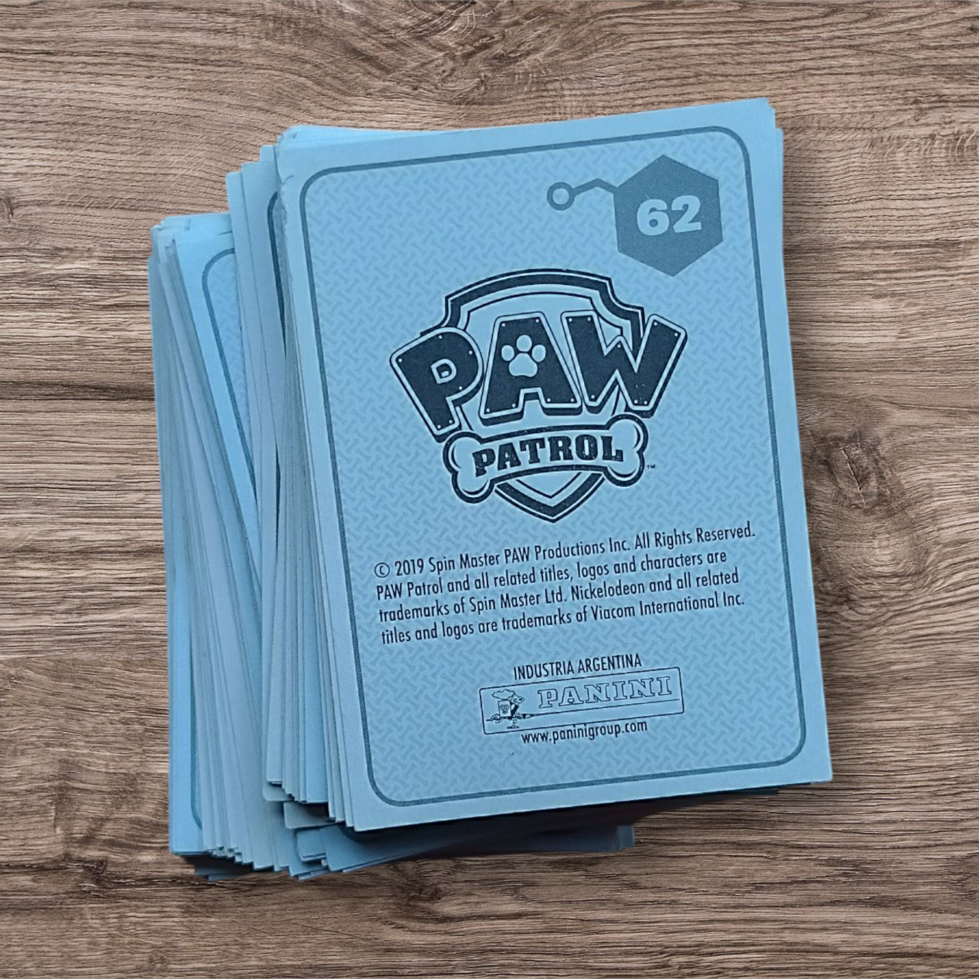 Lote 120 figuritas sin repetir Paw Patrol