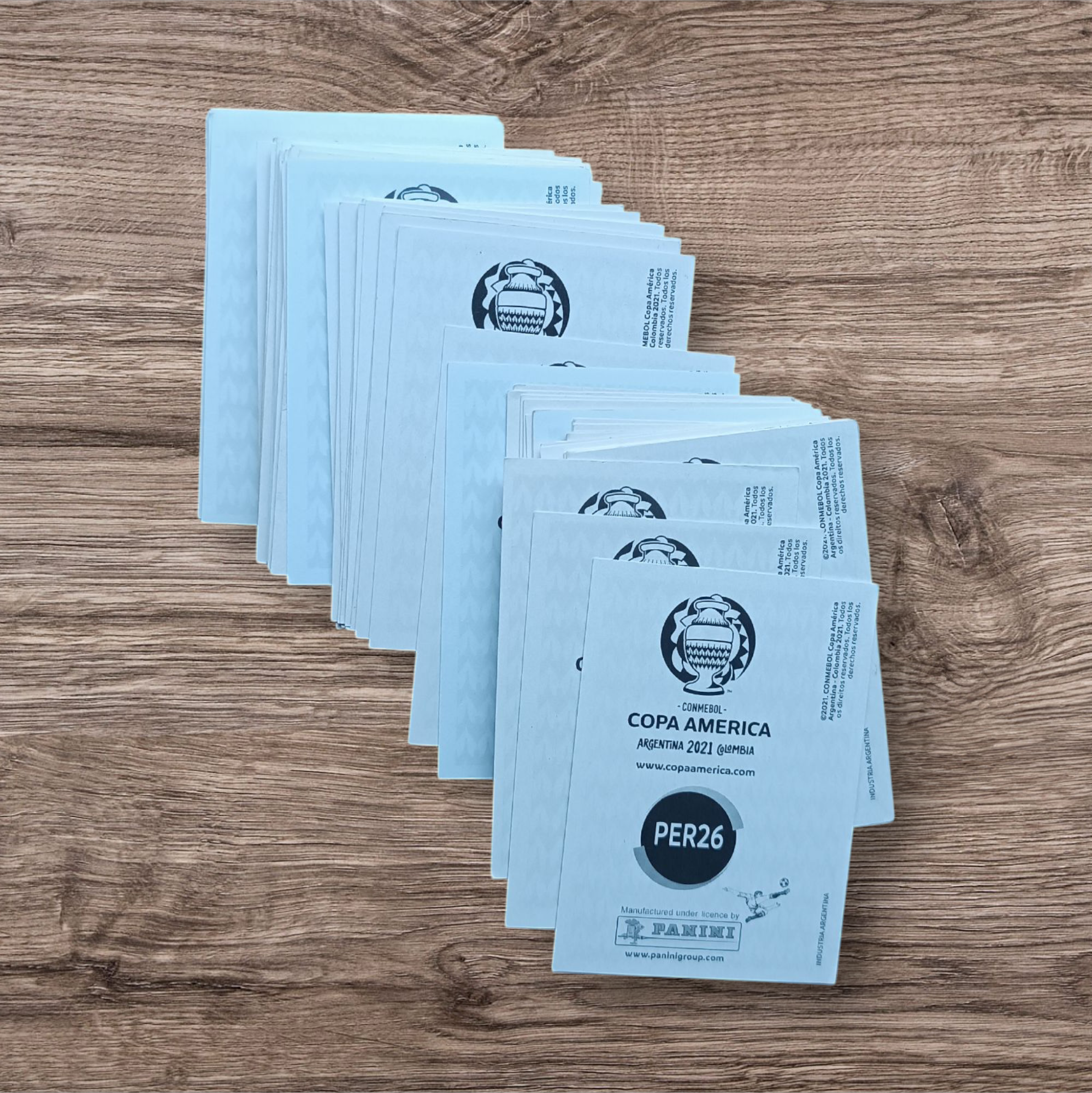 Lote 73 figuritas sin repetir Copa América 2021