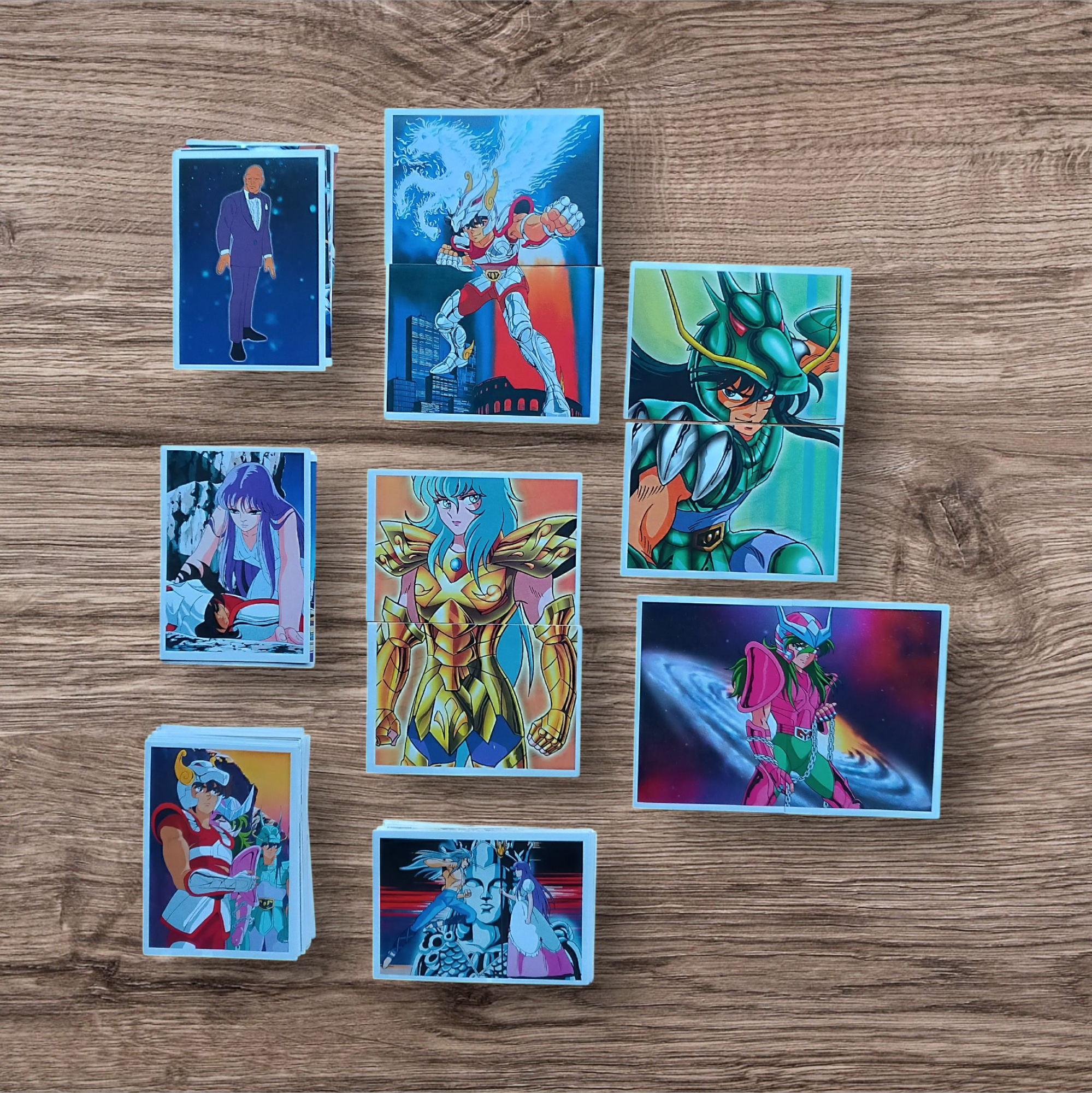 Lote 113 figuritas sin repetir Caballeros del Zodiaco