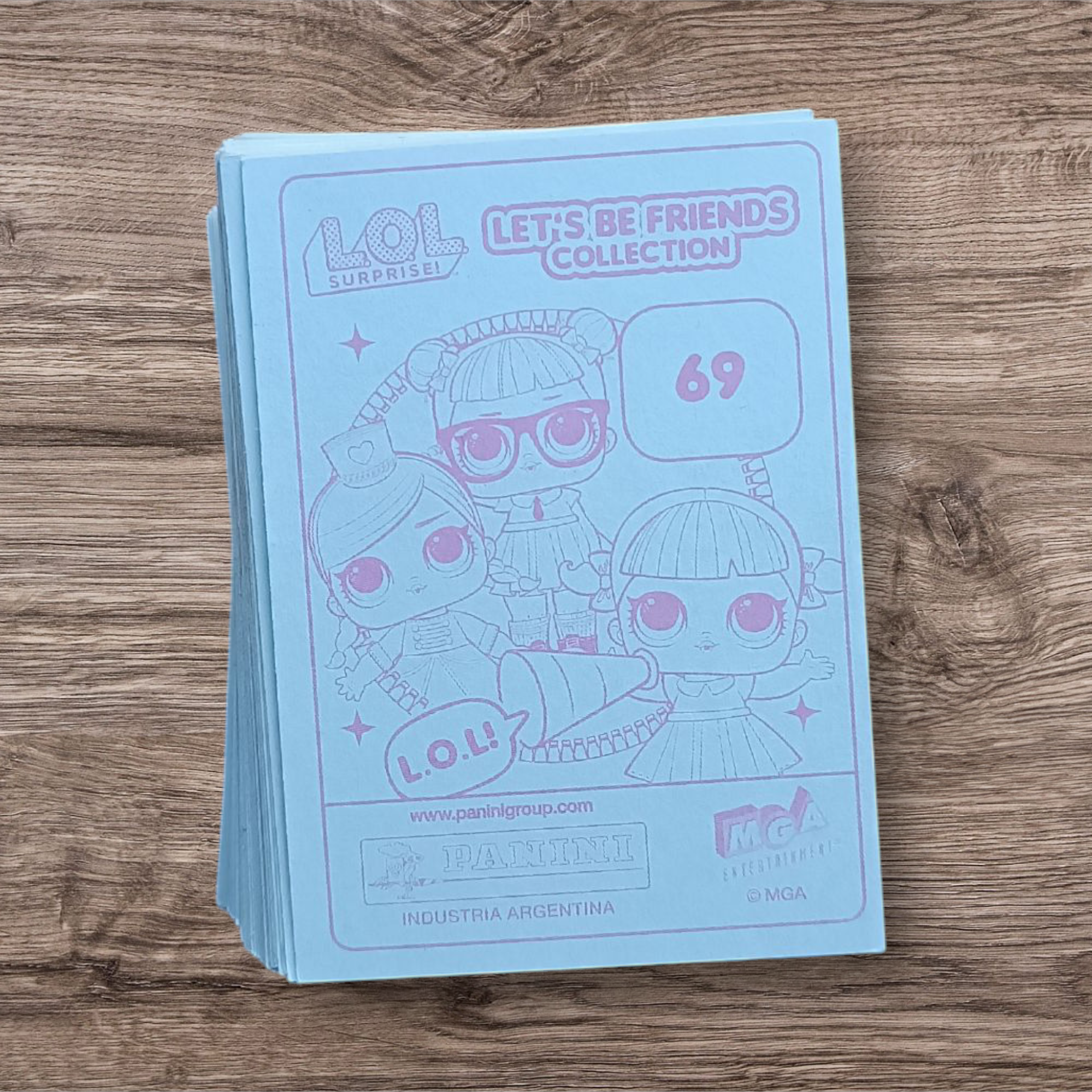 Lote 126 figuritas sin repetir Lol Vamos a ser amigos