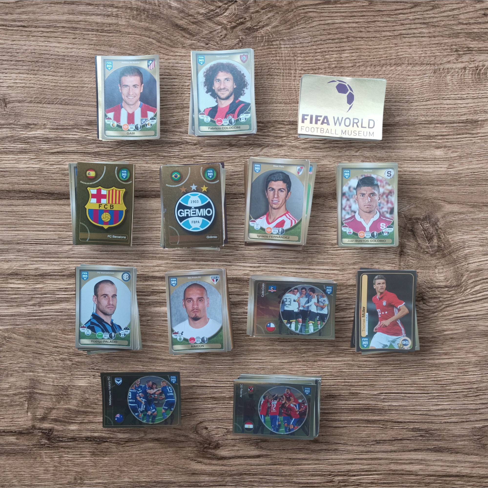 Lote 110 figuritas sin repetir FIFA 365 2018