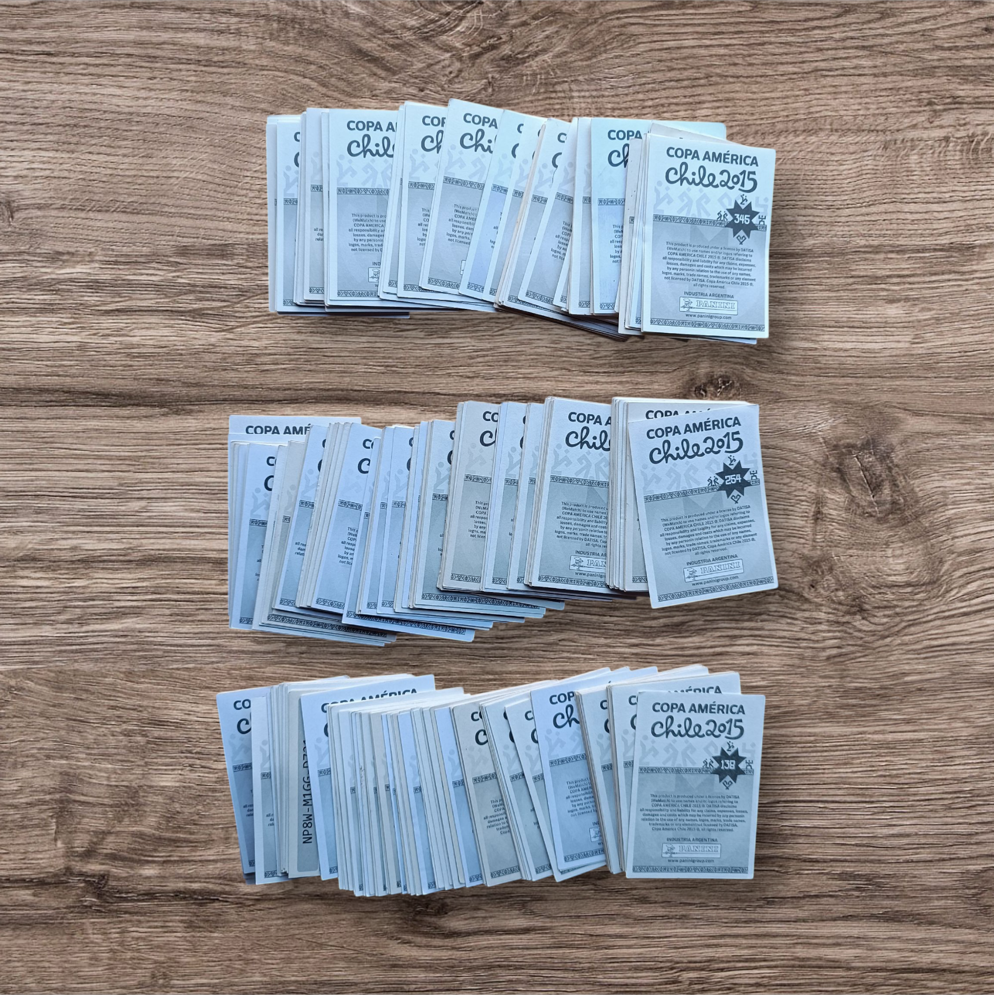 Lote 339 figuritas sin repetir Copa América 2015