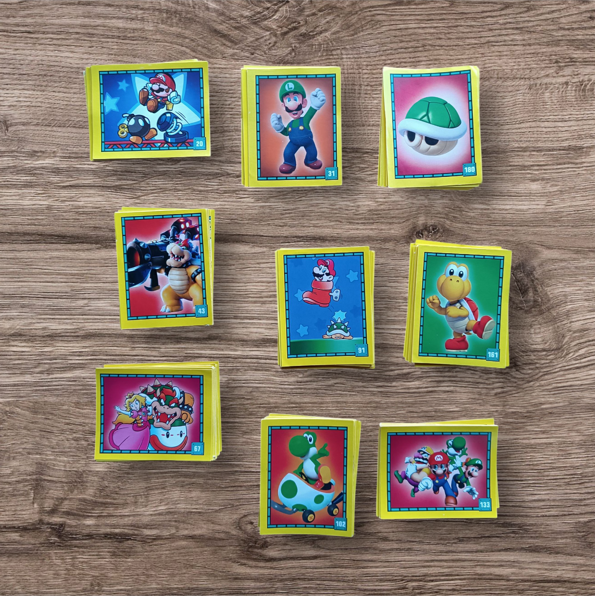 Lote 120 figuritas sin repetir Mario Bros