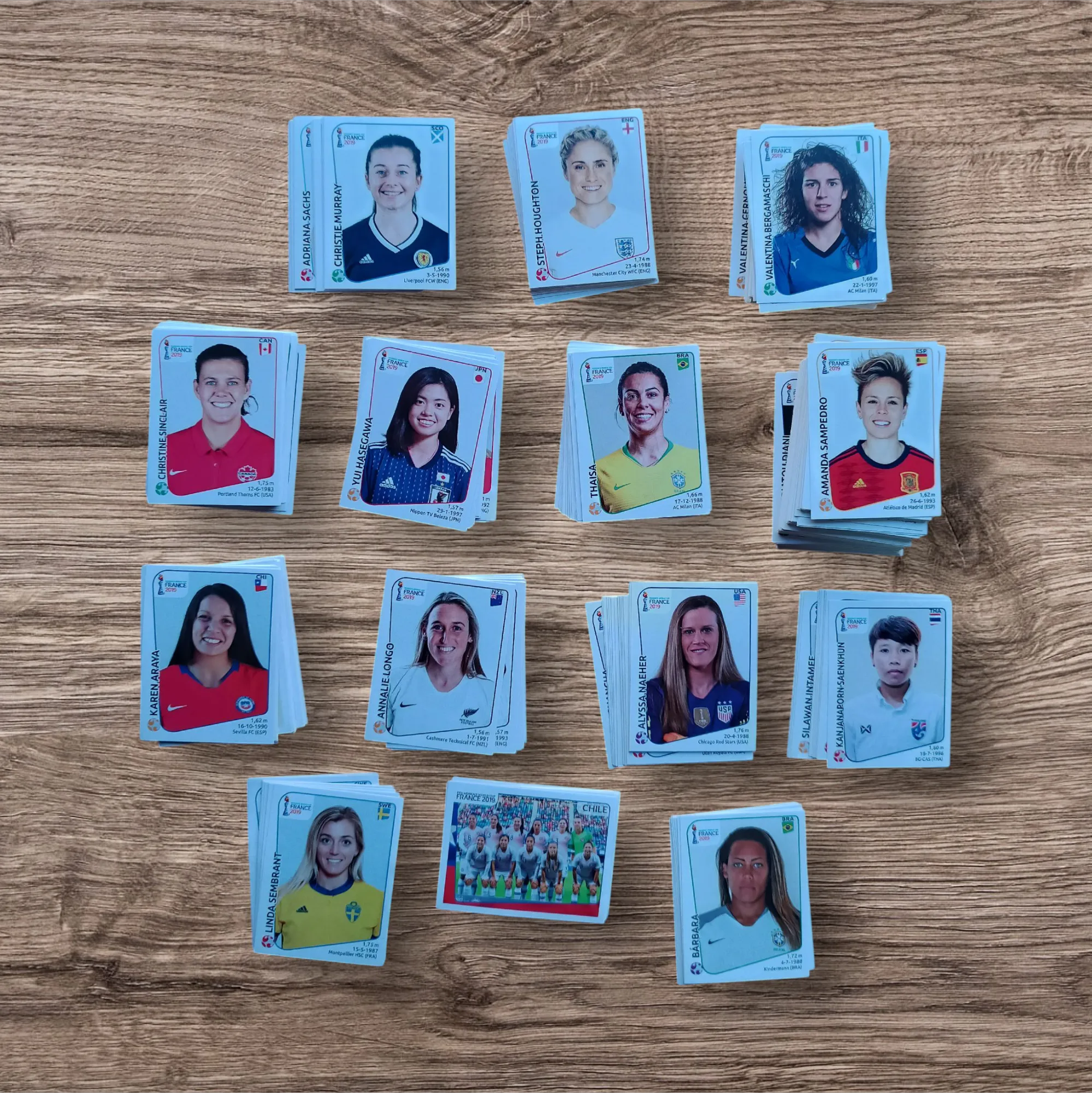 Lote 372 figuritas sin repetir Mundial Femenino Francia 2019