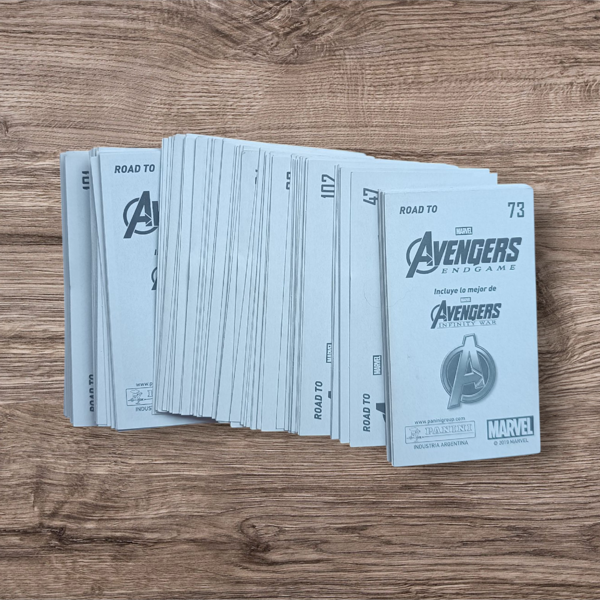Lote 105 figuritas sin repetir Avengers Endgame