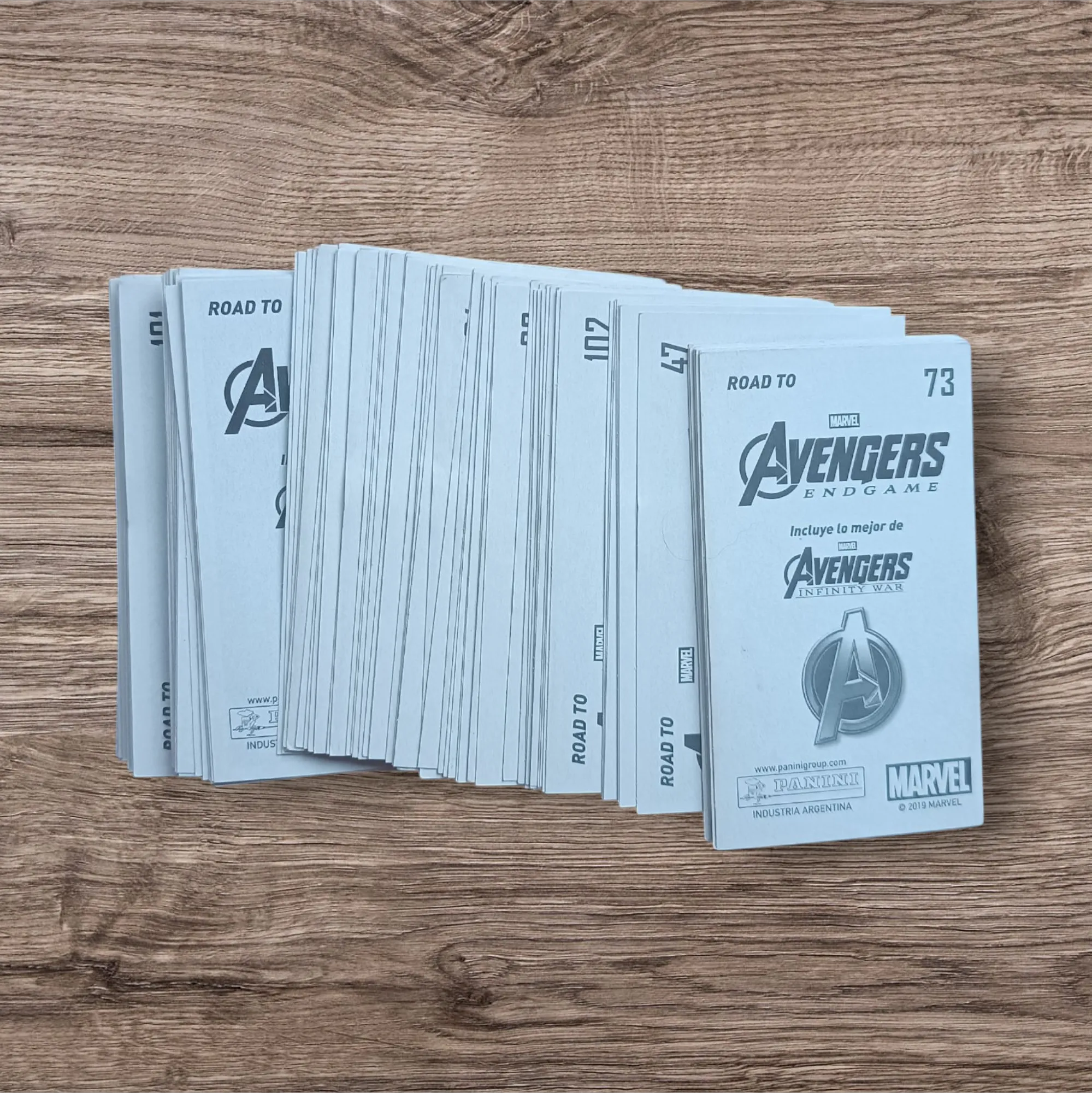 Lote 105 figuritas sin repetir Avengers Endgame