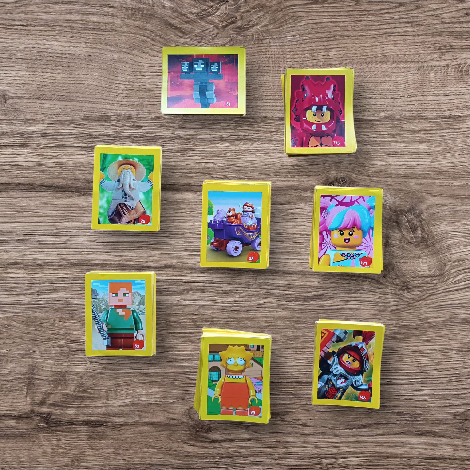 Lote 189 figuritas Lego