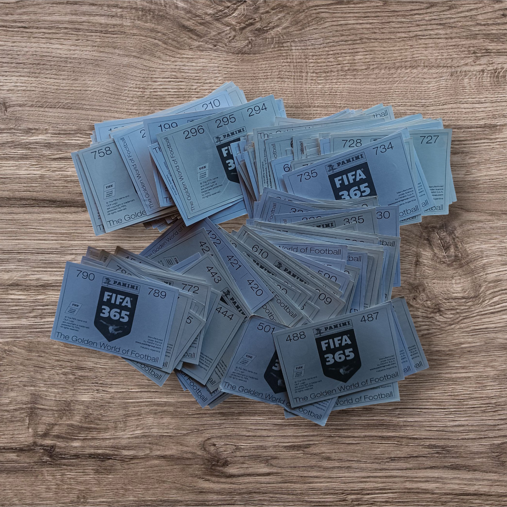 ¡Qué hermosa colección! Lote 278 figuritas sin repetir FIFA 365 2016