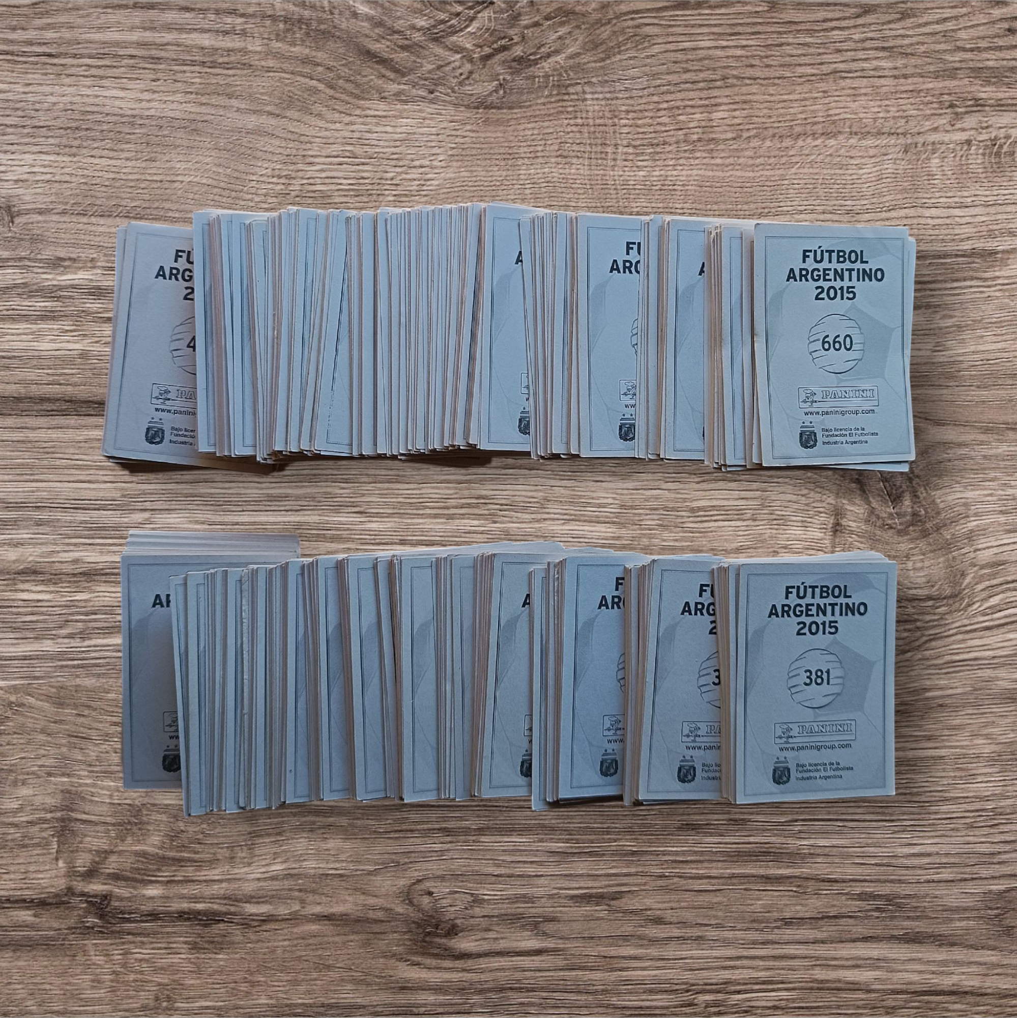 Extraordinario Lote 488 figuritas sin repetir Fútbol Argentino 2015