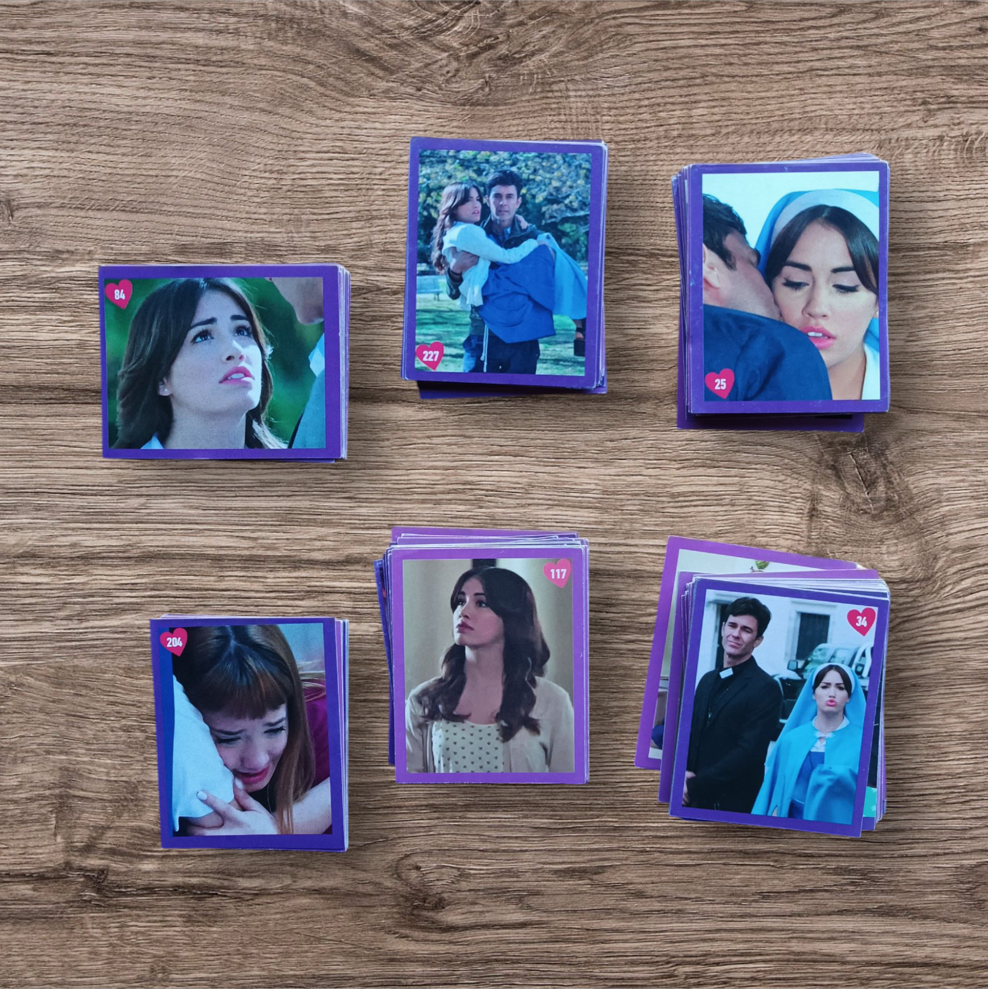 Lote 235 figuritas sin repetir Esperanza Mía