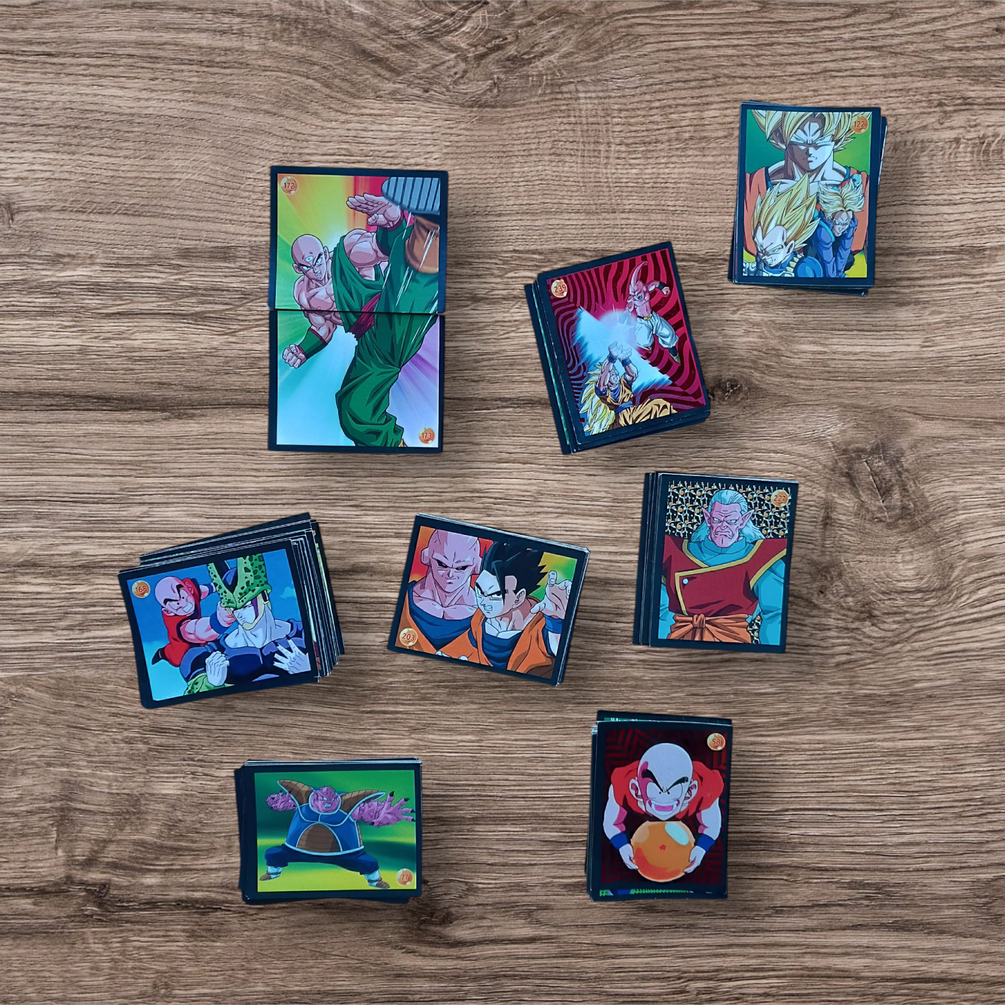 Lote 120 figuritas sin repetir Dragon Ball