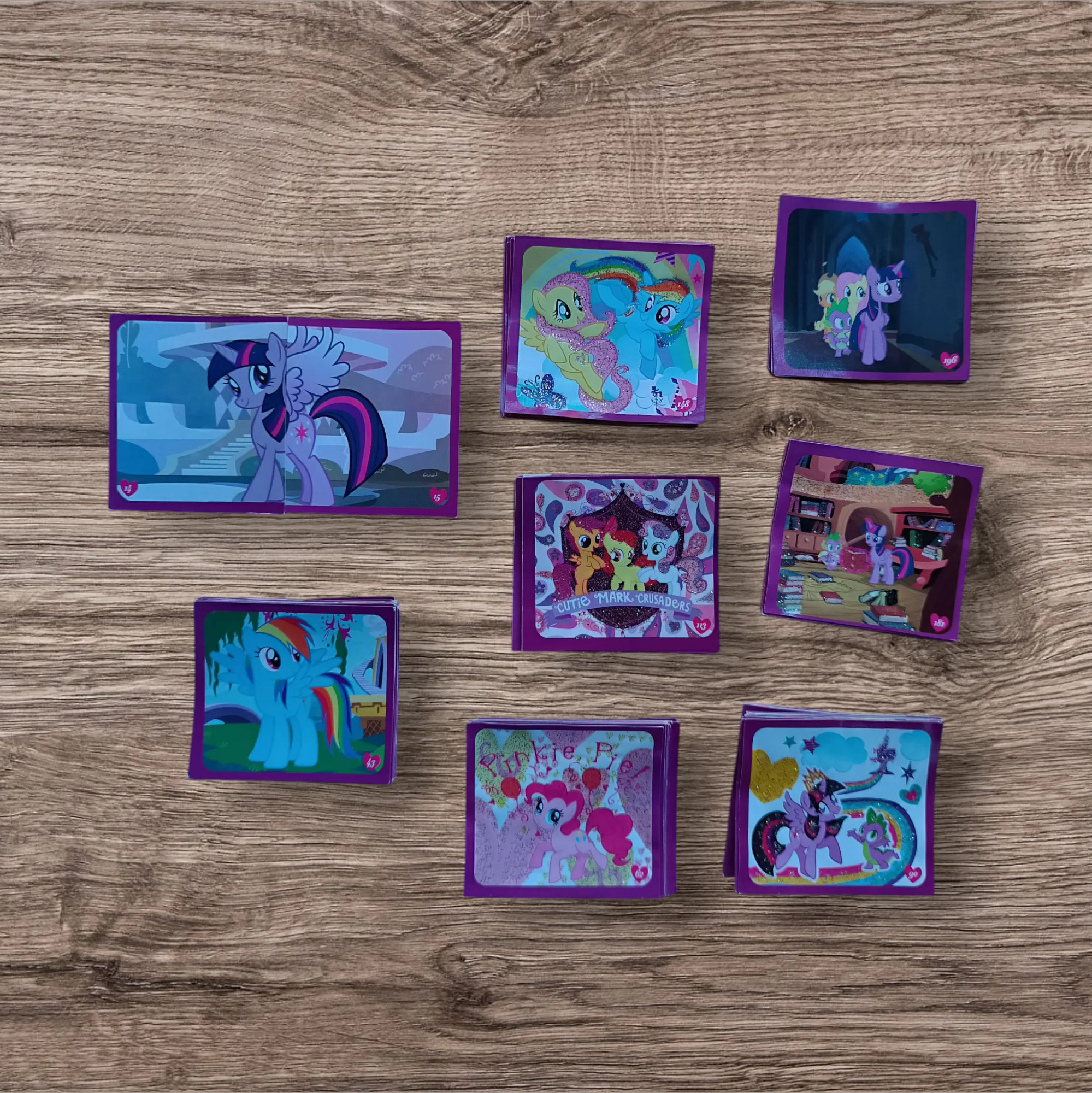 Lote 181 figuritas sin repetir My Little Pony