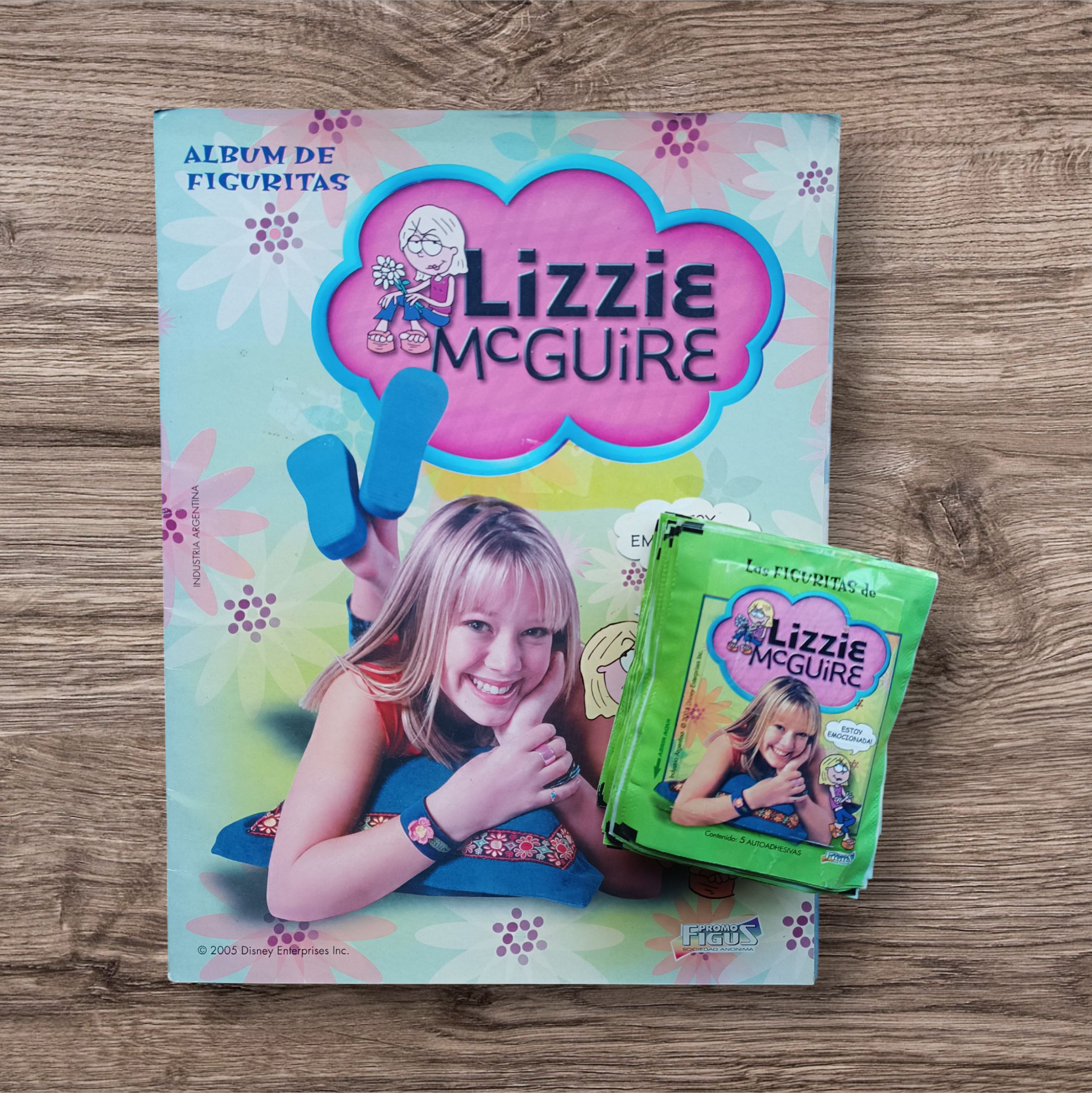 Combo álbum + 50 sobres de figuritas Lizzie Mc Guire
