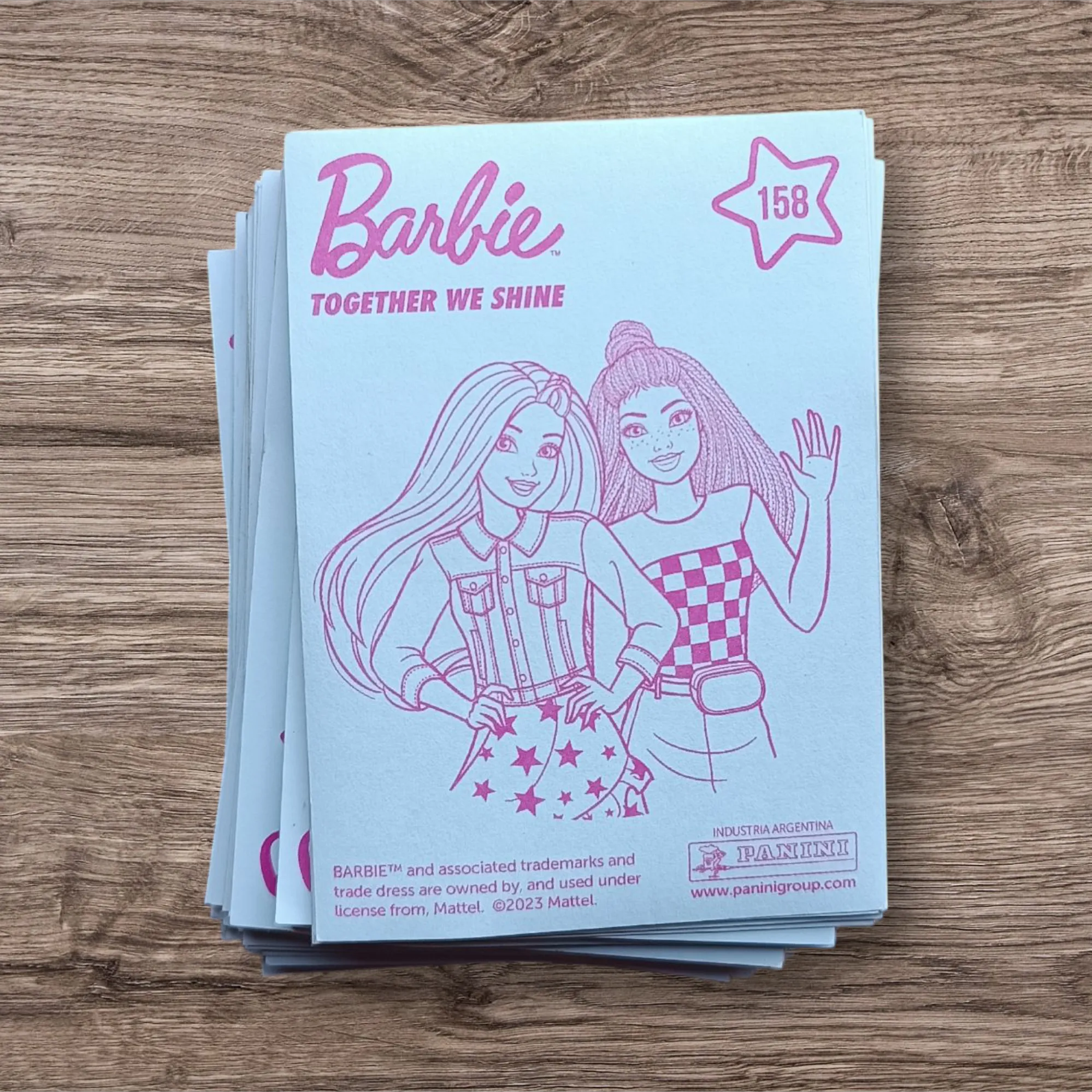 Lote 104 figuritas Barbie