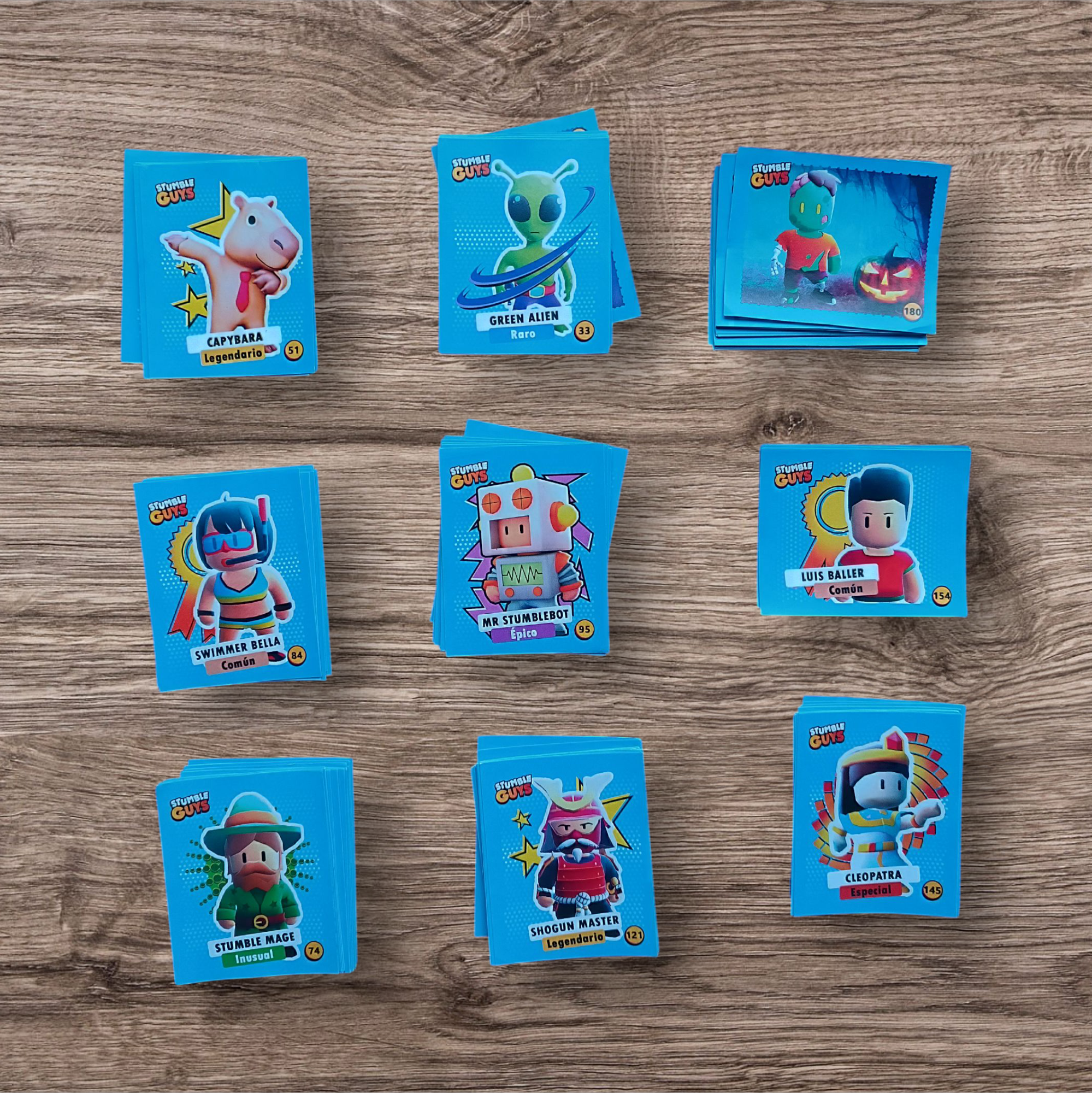 Lote 122 figuritas sin repetir Stumble Guys