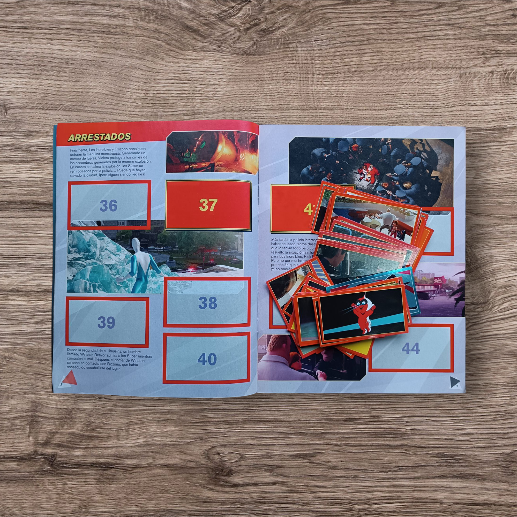 Álbum + 120 figuritas sin repetir Los Increíbles 2