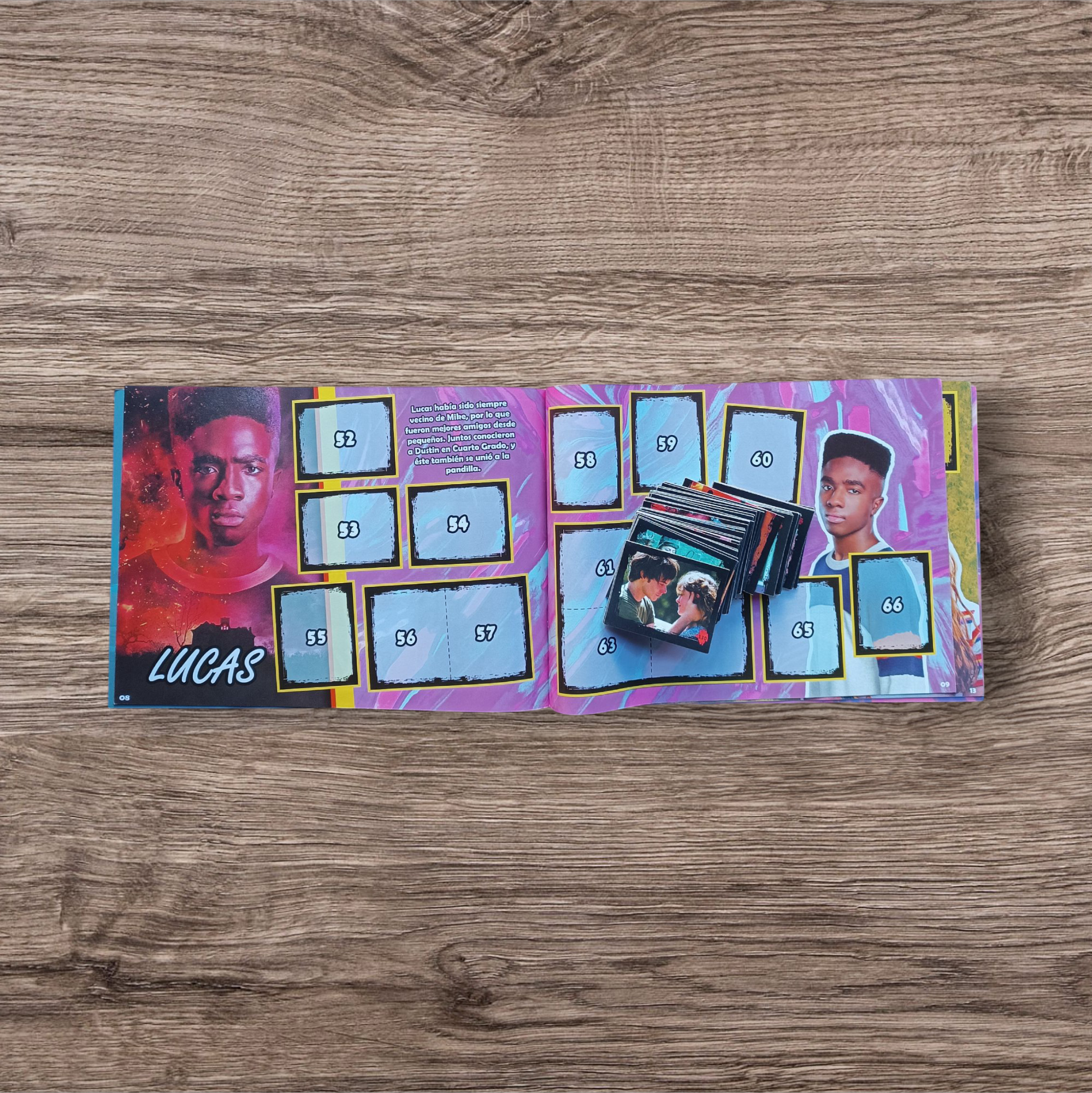 Álbum + 102 figuritas sin repetir Stranger Things