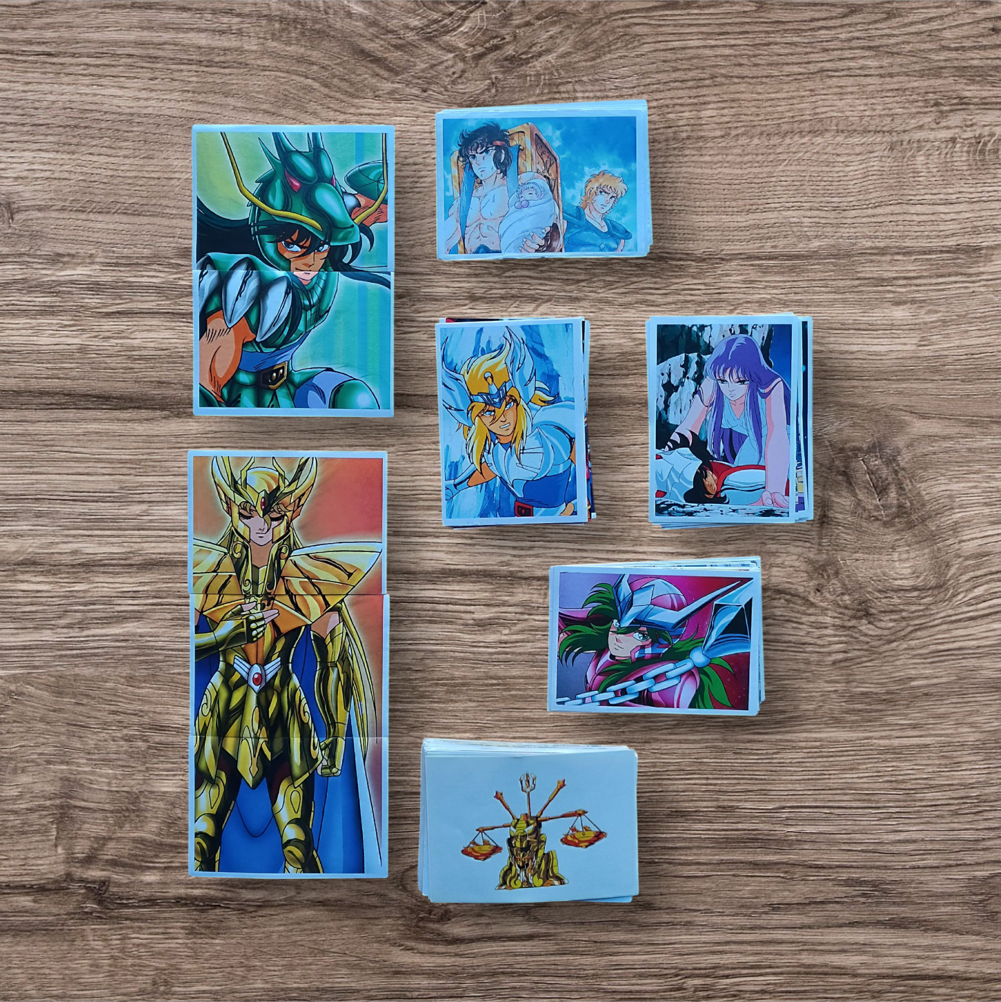 Lote 108 figuritas sin repetir Caballeros del Zodiaco