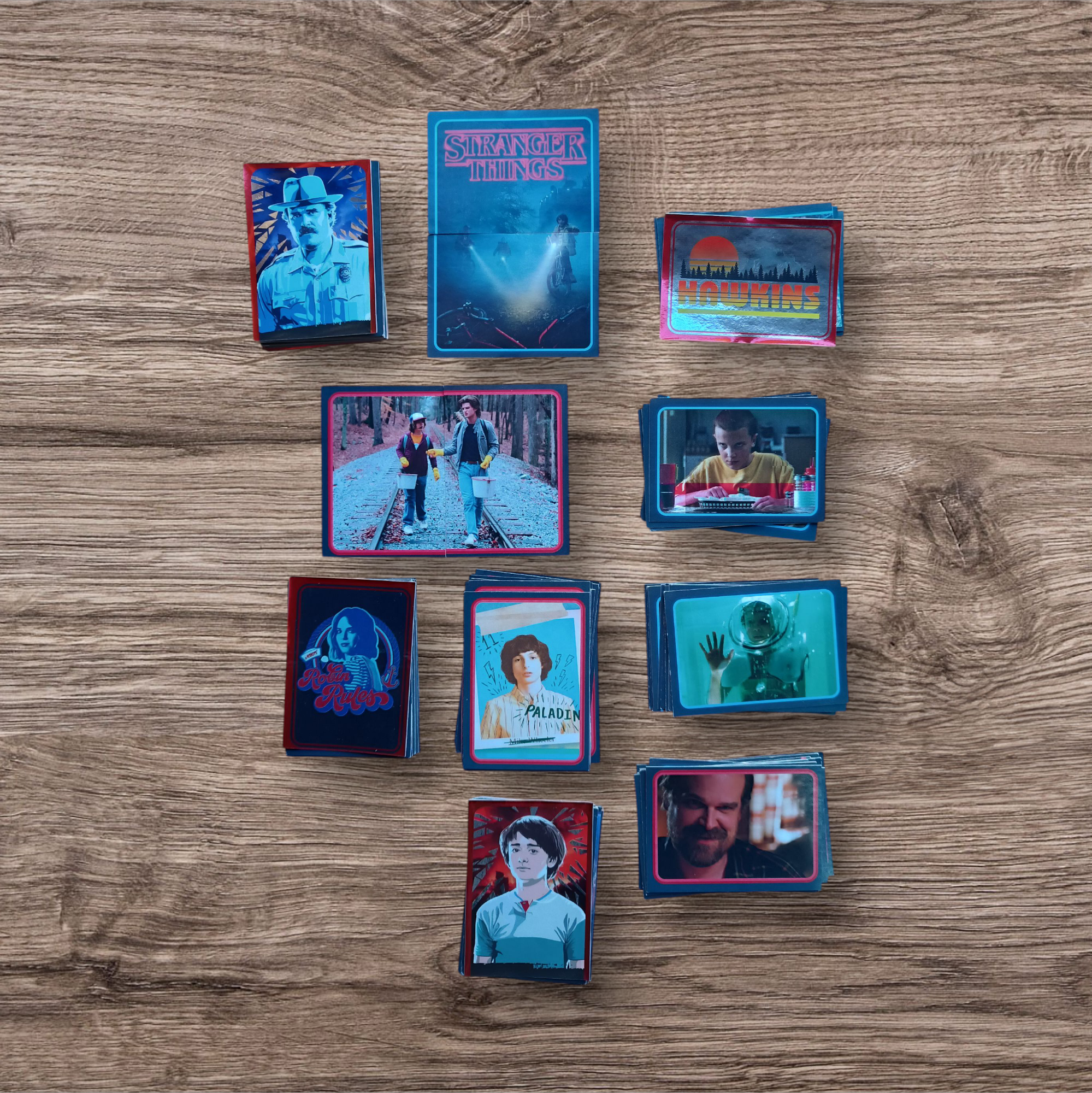 Lote 109 figuritas sin repetir Stranger Things