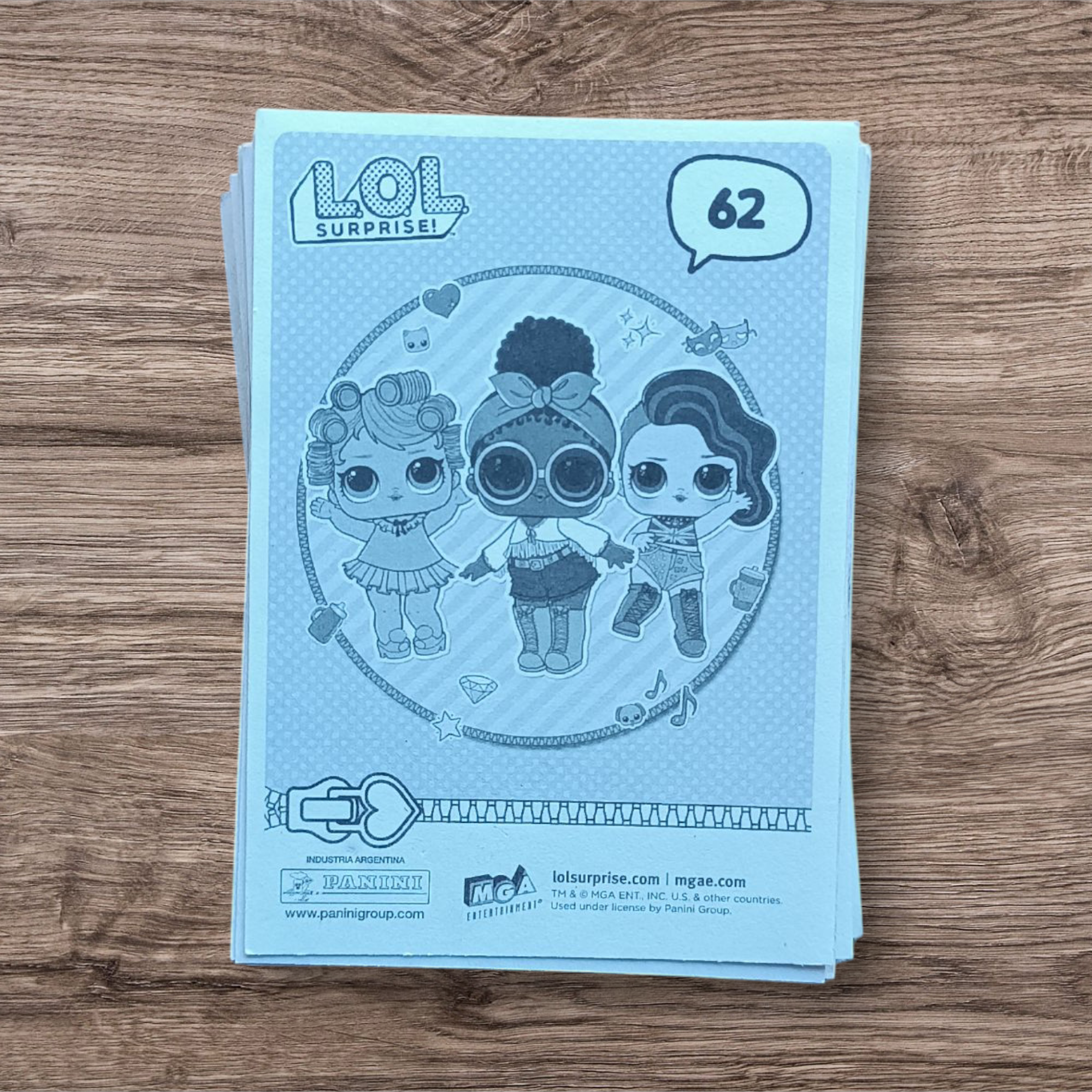 Lote 65 figuritas sin repetir Lol Surprise