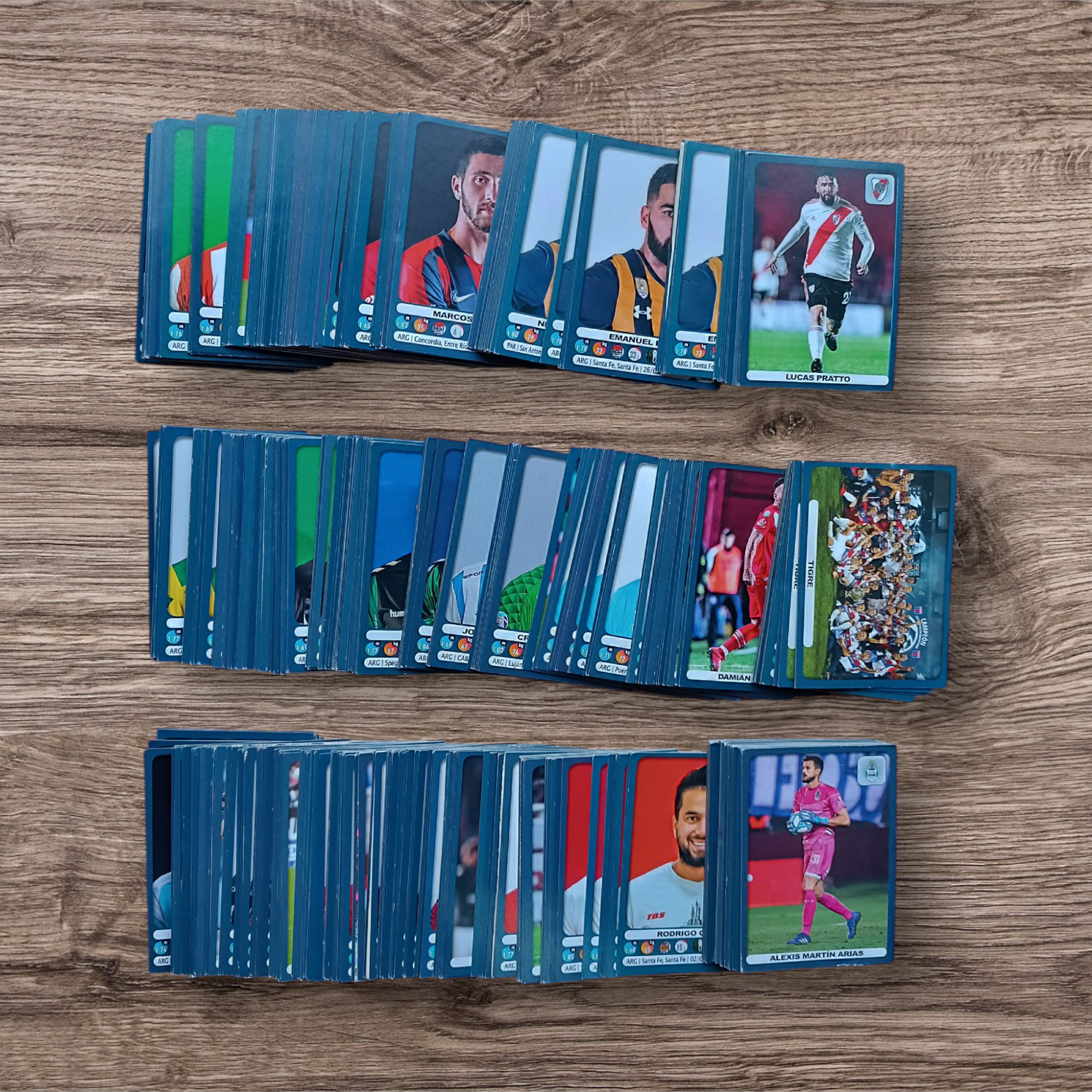 Lote 607 figuritas sin repetir Fútbol Argentino 2019/2020